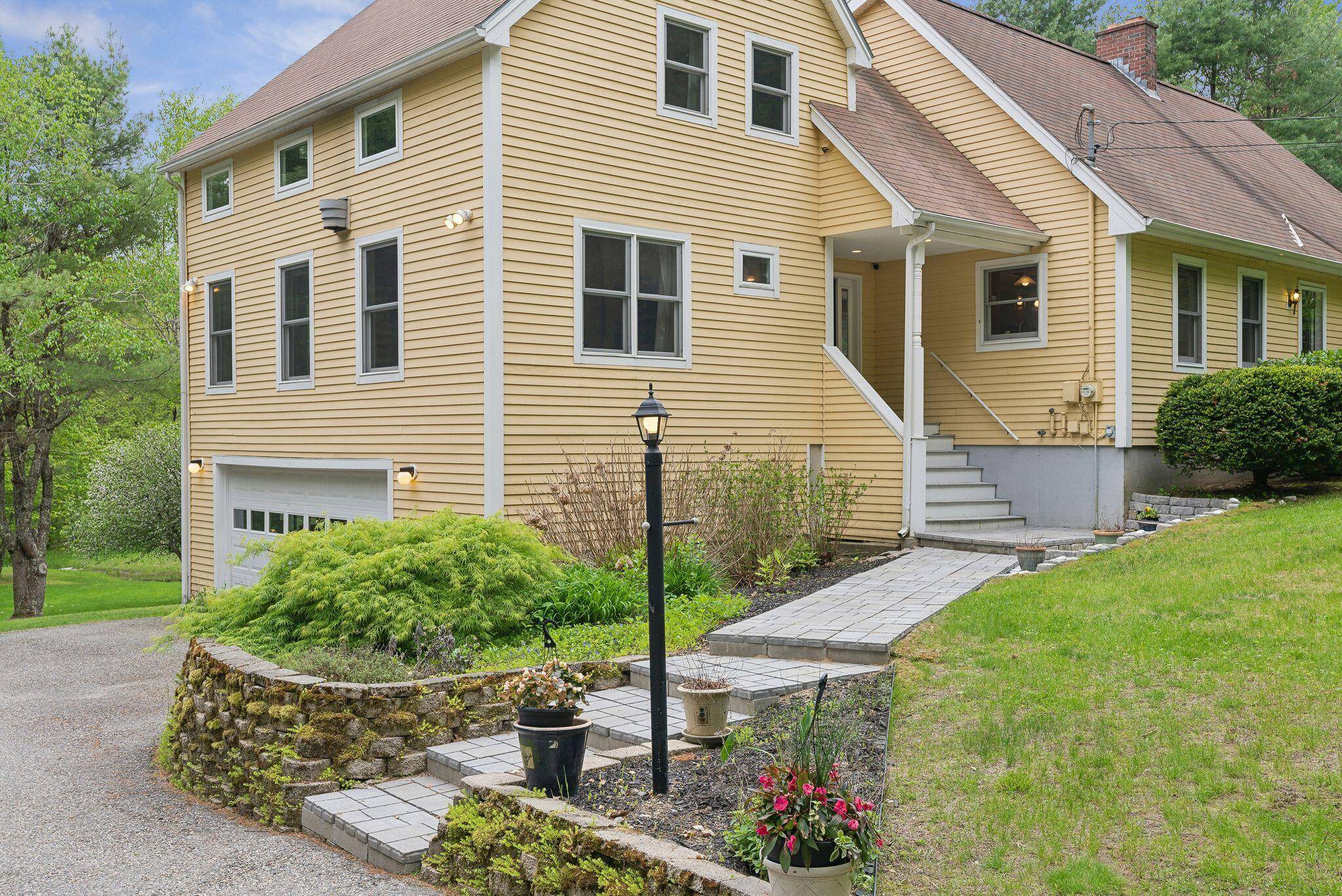 Arundel, ME 04046,311 Mountain RD