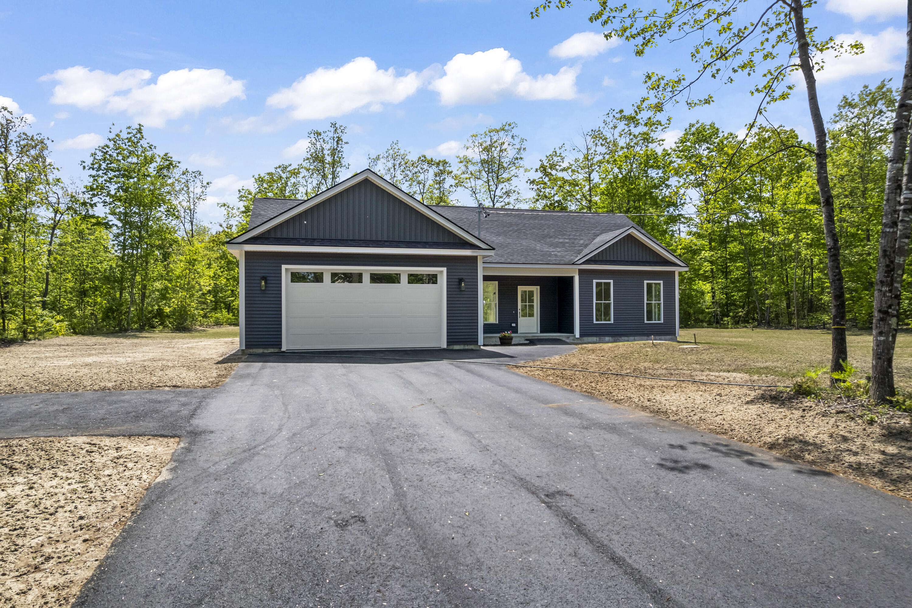 Hollis, ME 04042,25 Sarah Vaughn RD