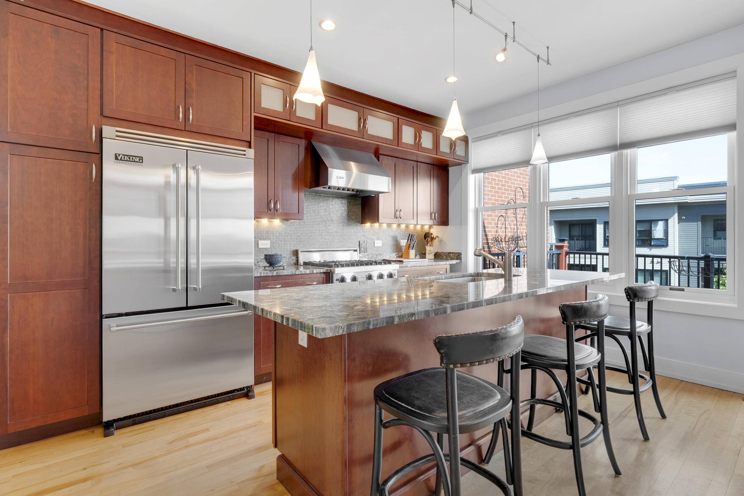 Portland, ME 04101,48 Federal ST #B