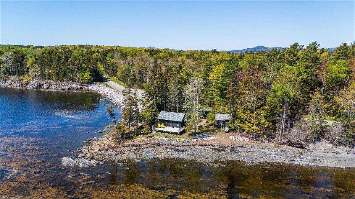 Islesboro, ME 04848,459 Main RD