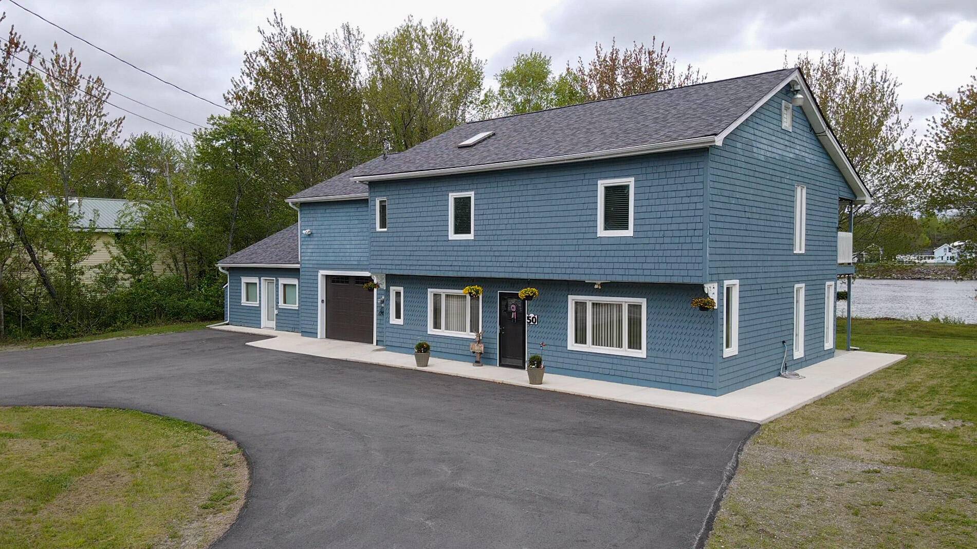 Howland, ME 04448,50 Water ST