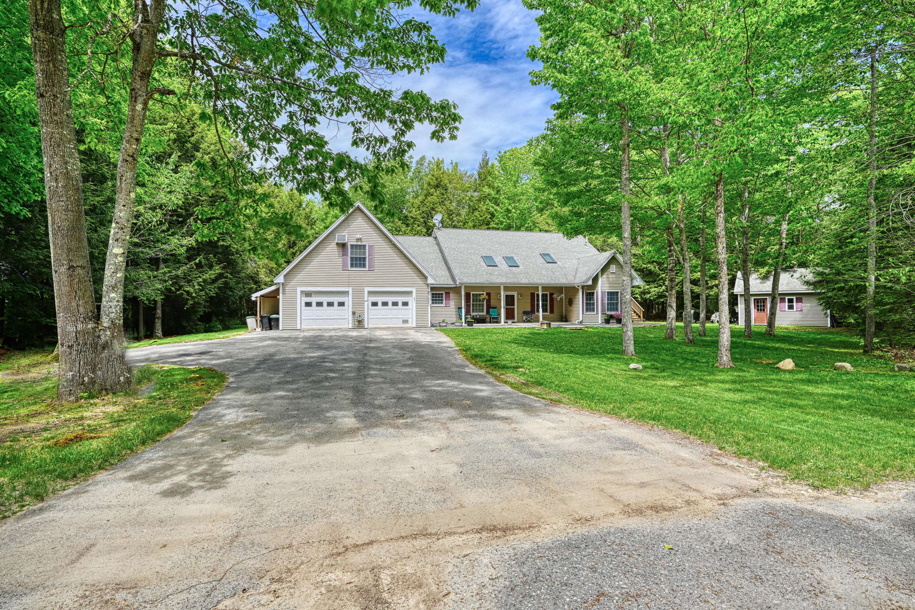 Albion, ME 04910,42 Lee DR