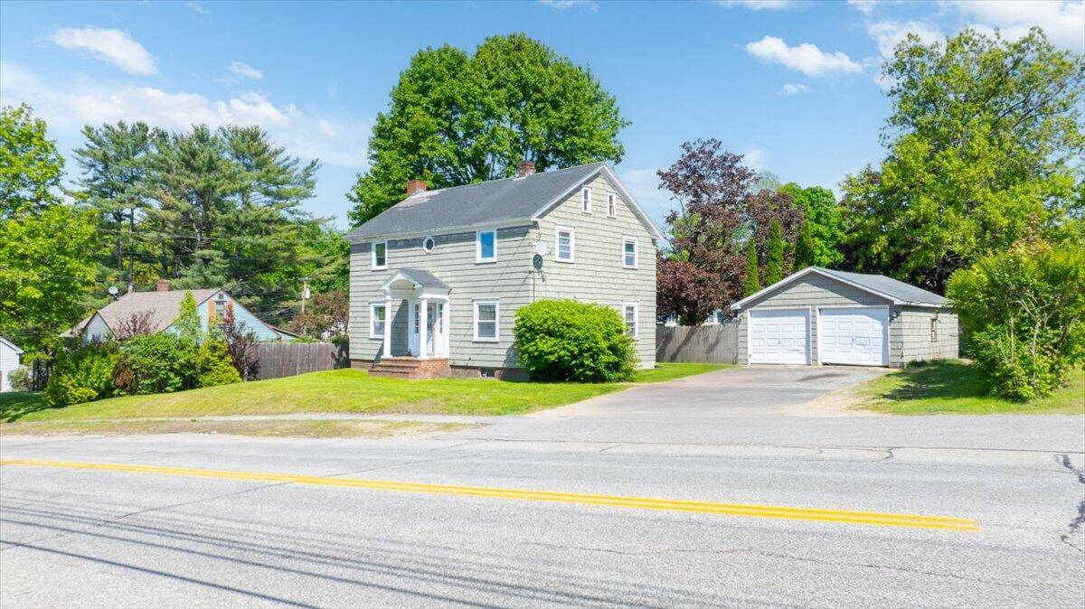 Lewiston, ME 04240,139 South AVE