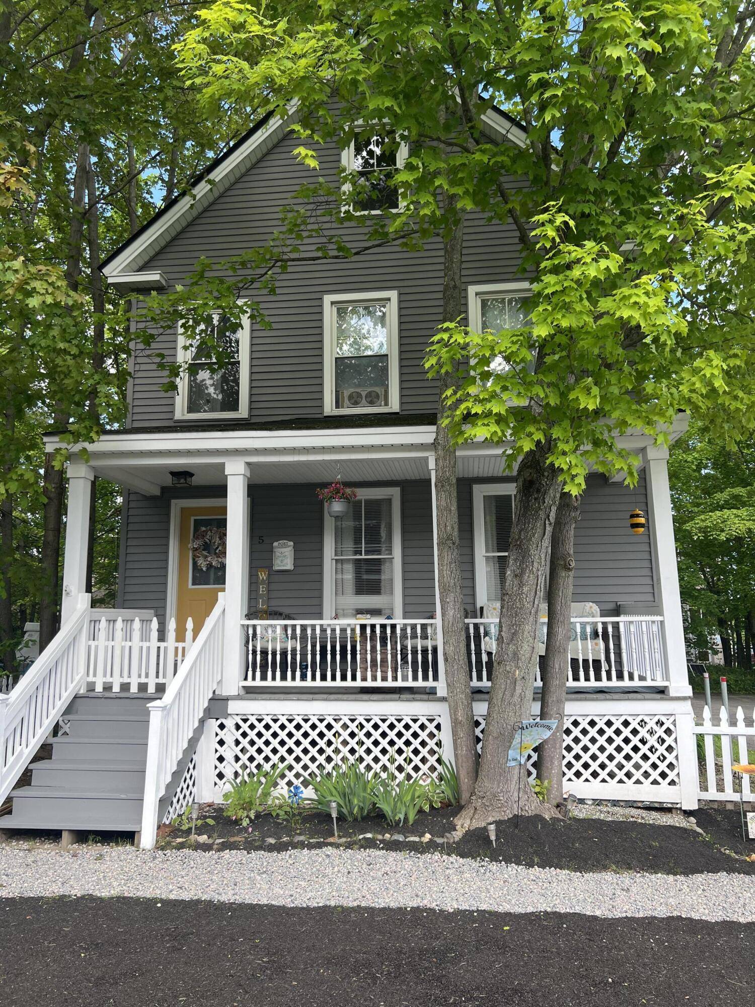 Augusta, ME 04330,5 Columbia ST