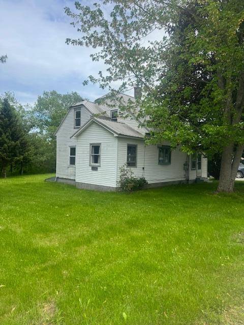Pittsfield, ME 04967,179 Raymond ST