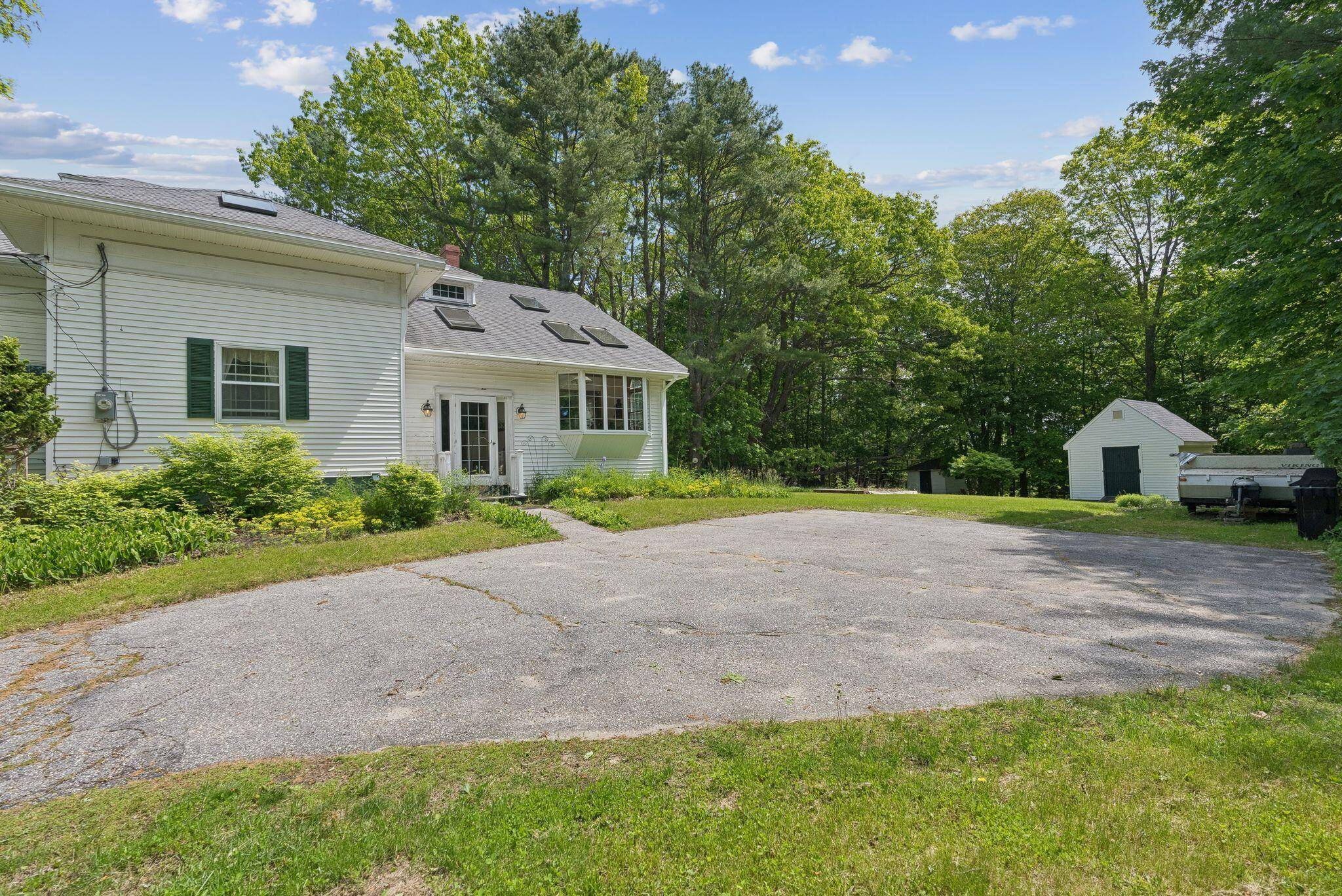 Yarmouth, ME 04096,408 Cousins ST