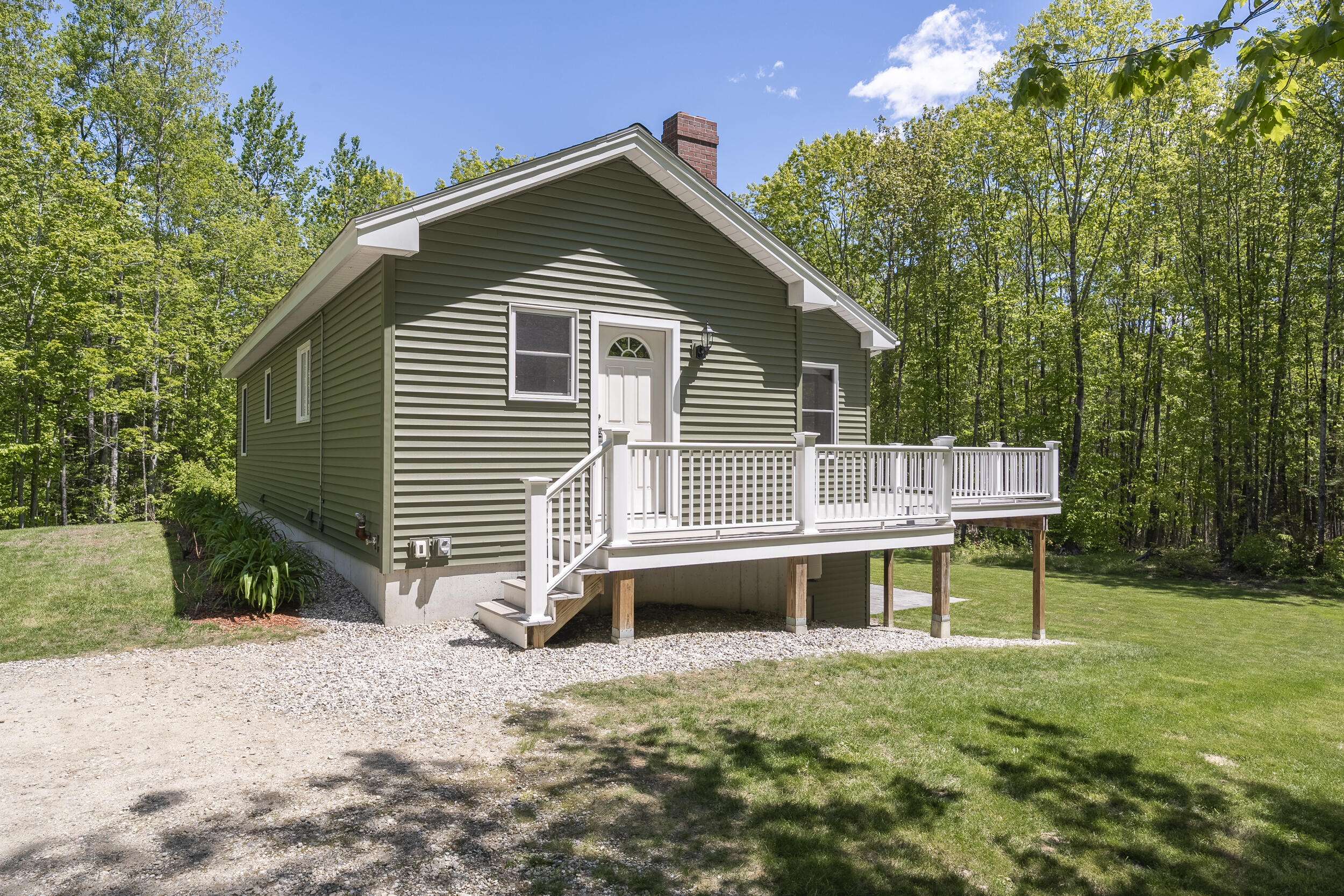 Pownal, ME 04069,459 Libby RD