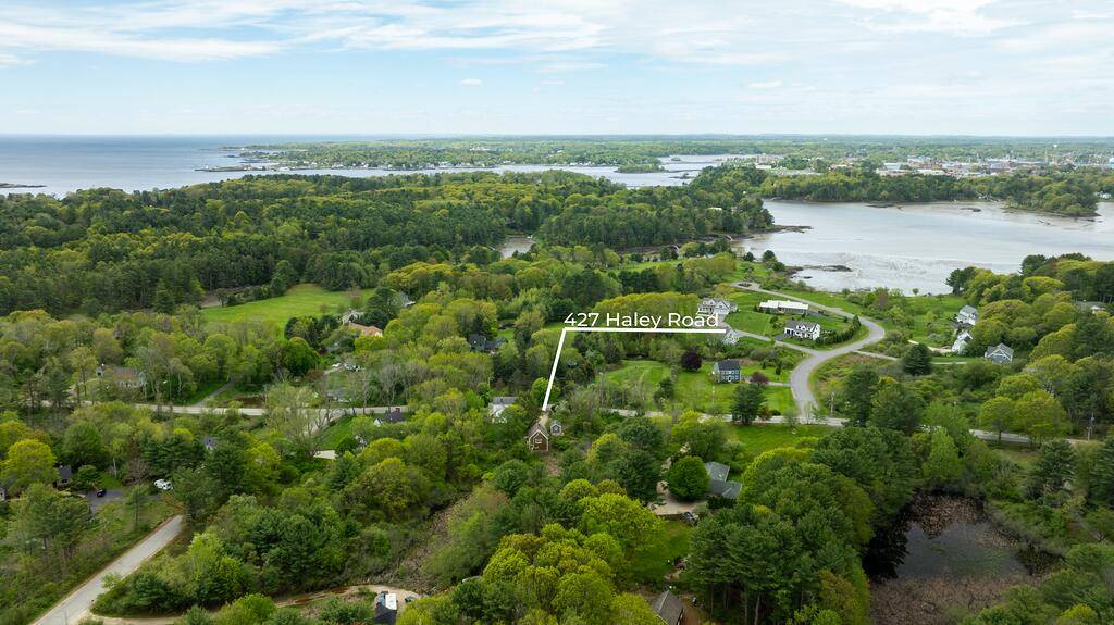 Kittery, ME 03905,427 Haley RD
