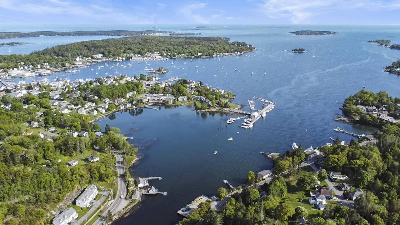 Boothbay Harbor, ME 04538,23 Western AVE
