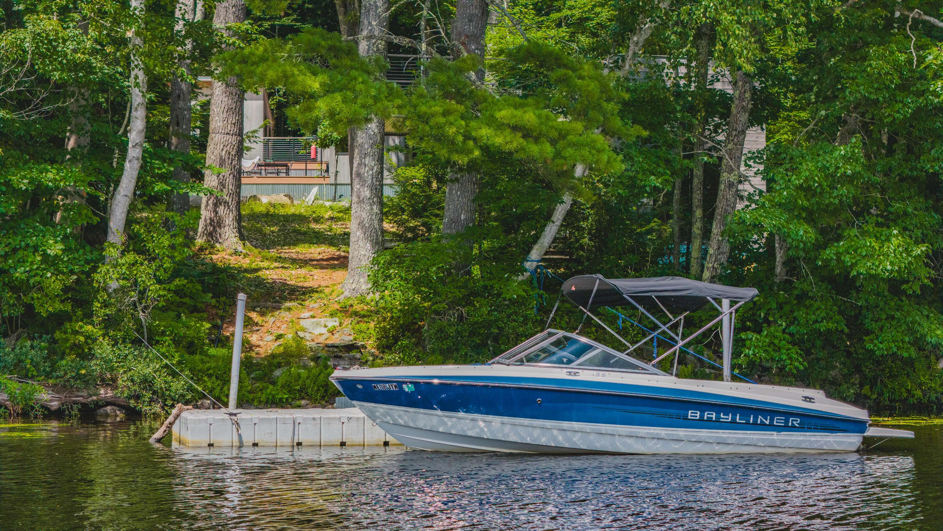 Somerville, ME 04348,25 Sunset DR