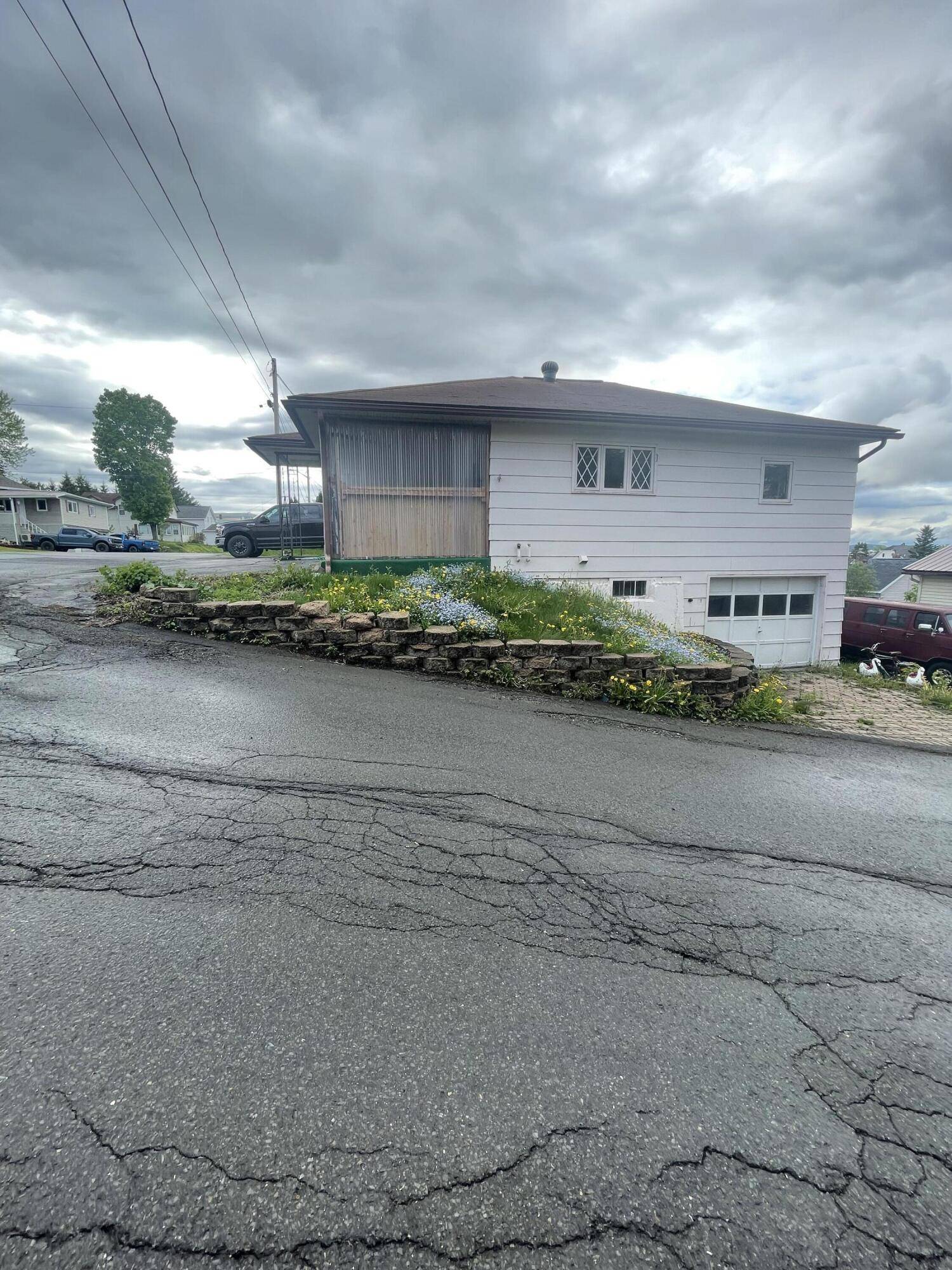 Madawaska, ME 04756,432 St Thomas And 129 5th Avenue ST