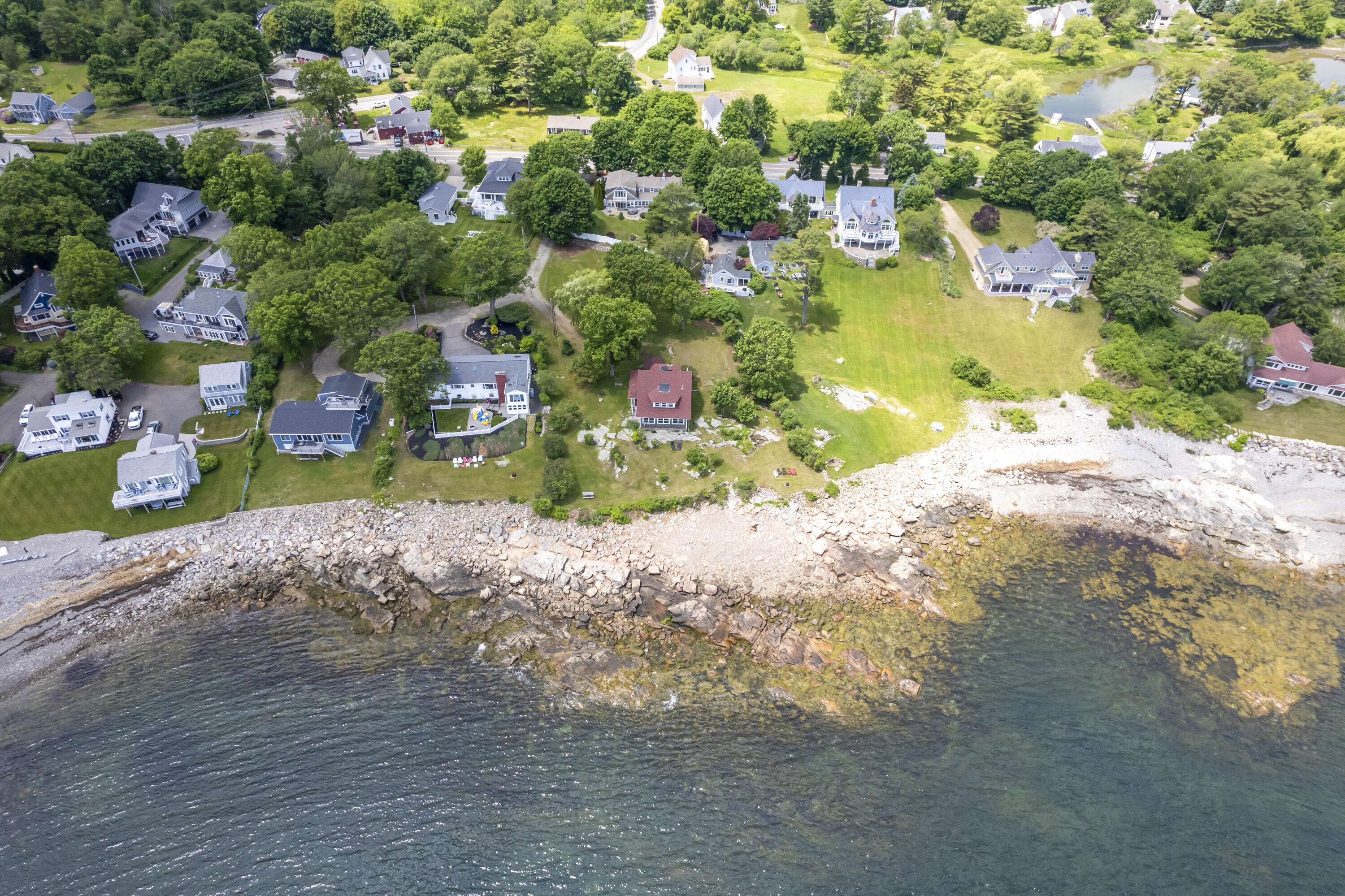 York, ME 03909,4 Hamlin PL