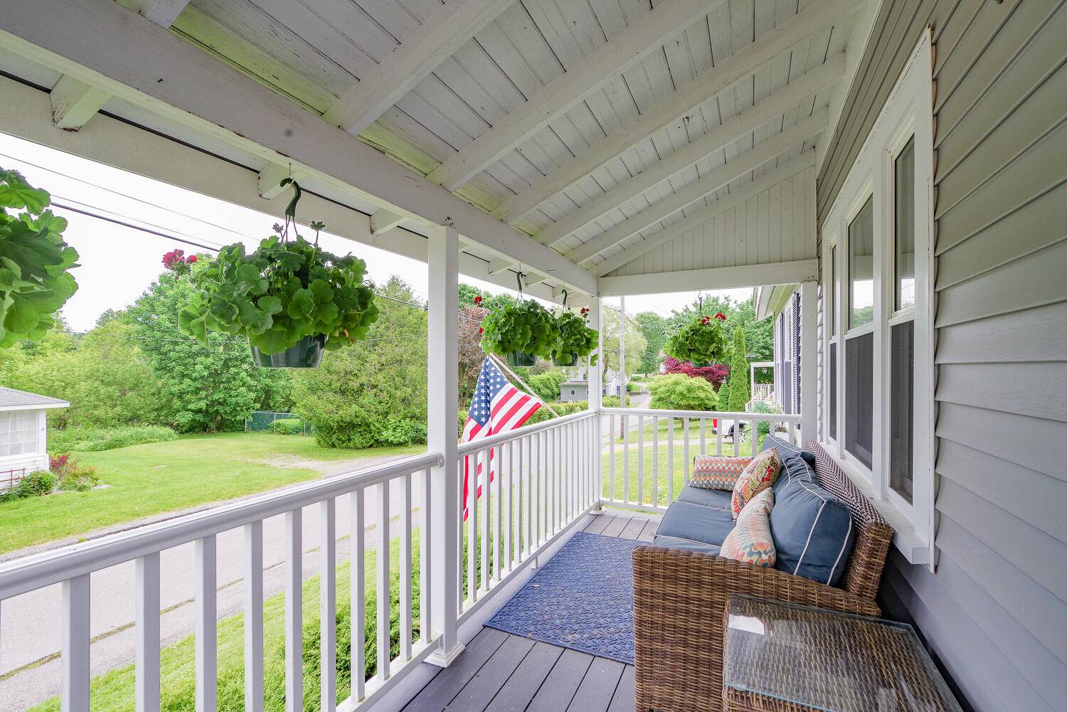 Rockland, ME 04841,16 Lawn AVE