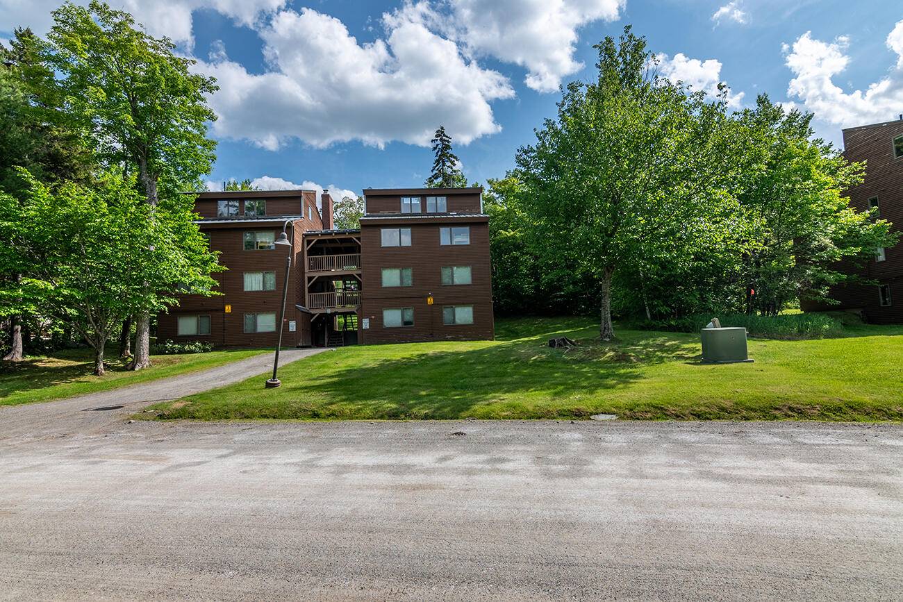 Carrabassett Valley, ME 04947,705 Webber ST #3