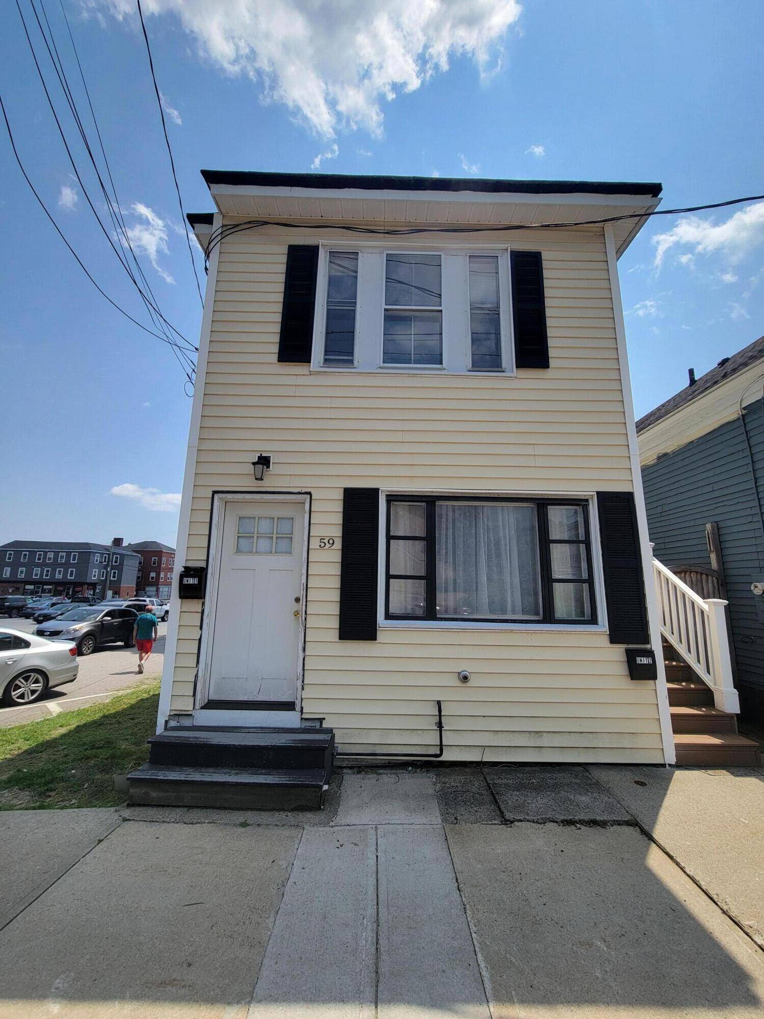 Biddeford, ME 04005,59 Washington ST