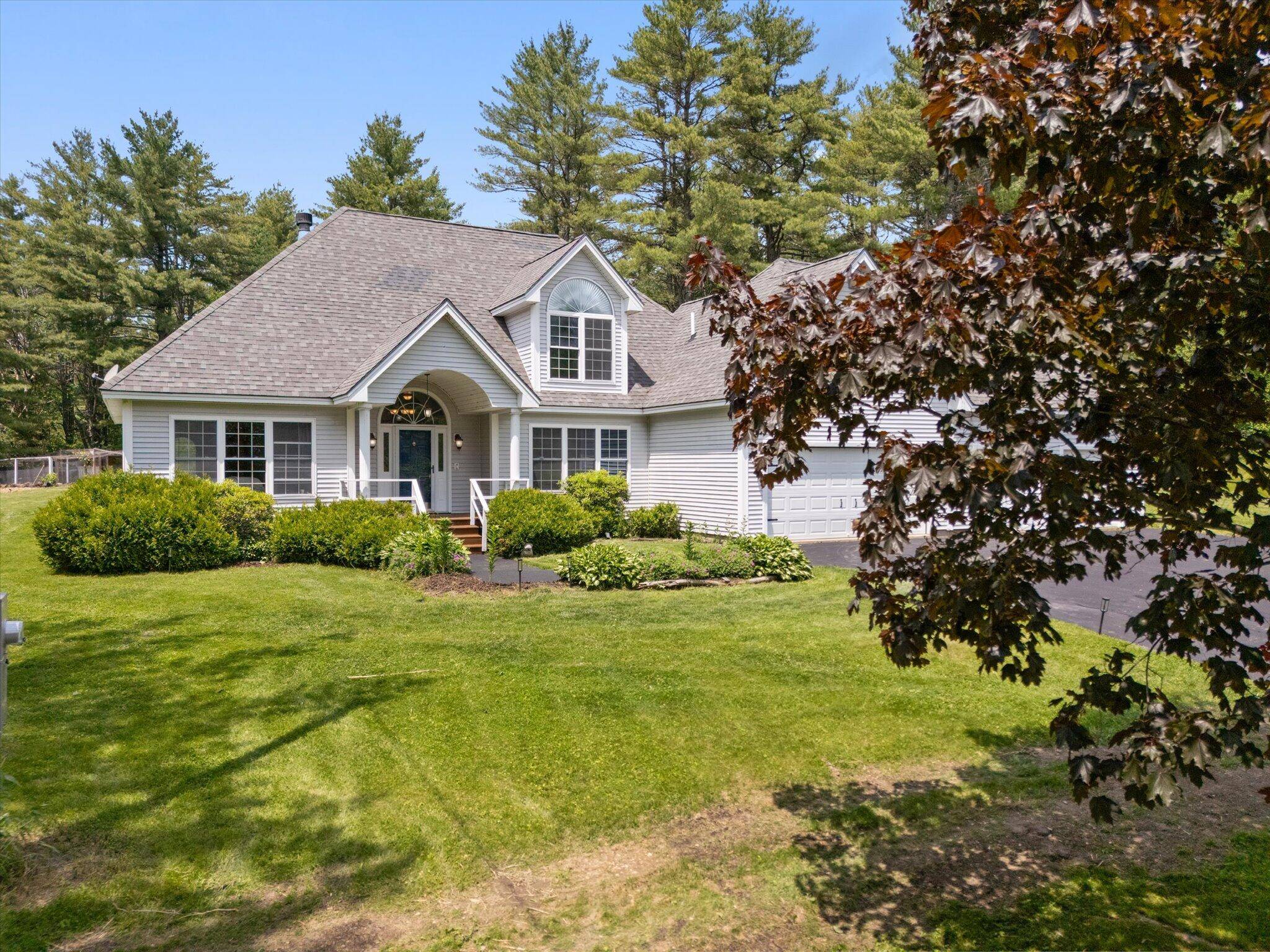 Hampden, ME 04444,692 Kennebec RD