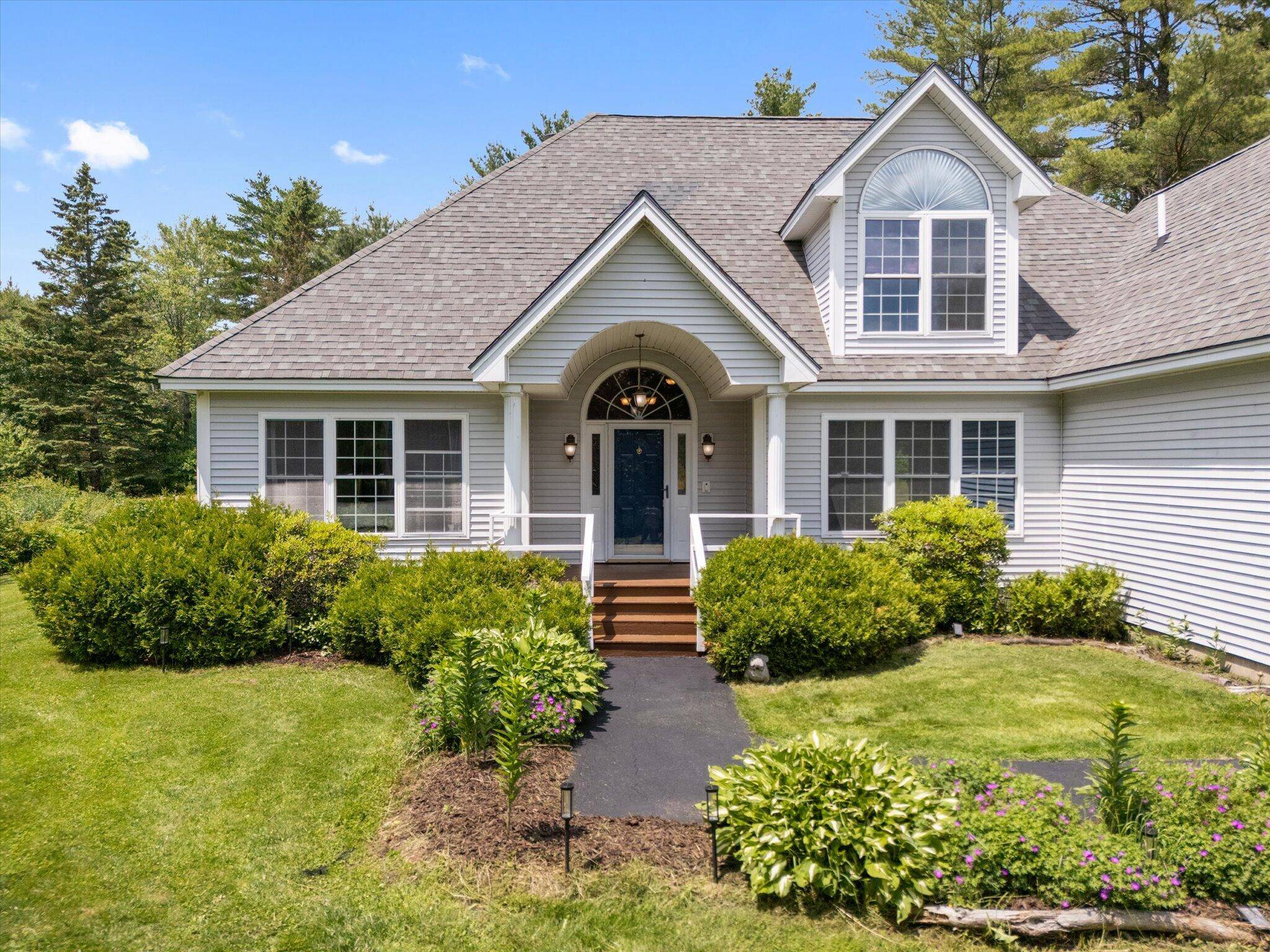 Hampden, ME 04444,692 Kennebec RD