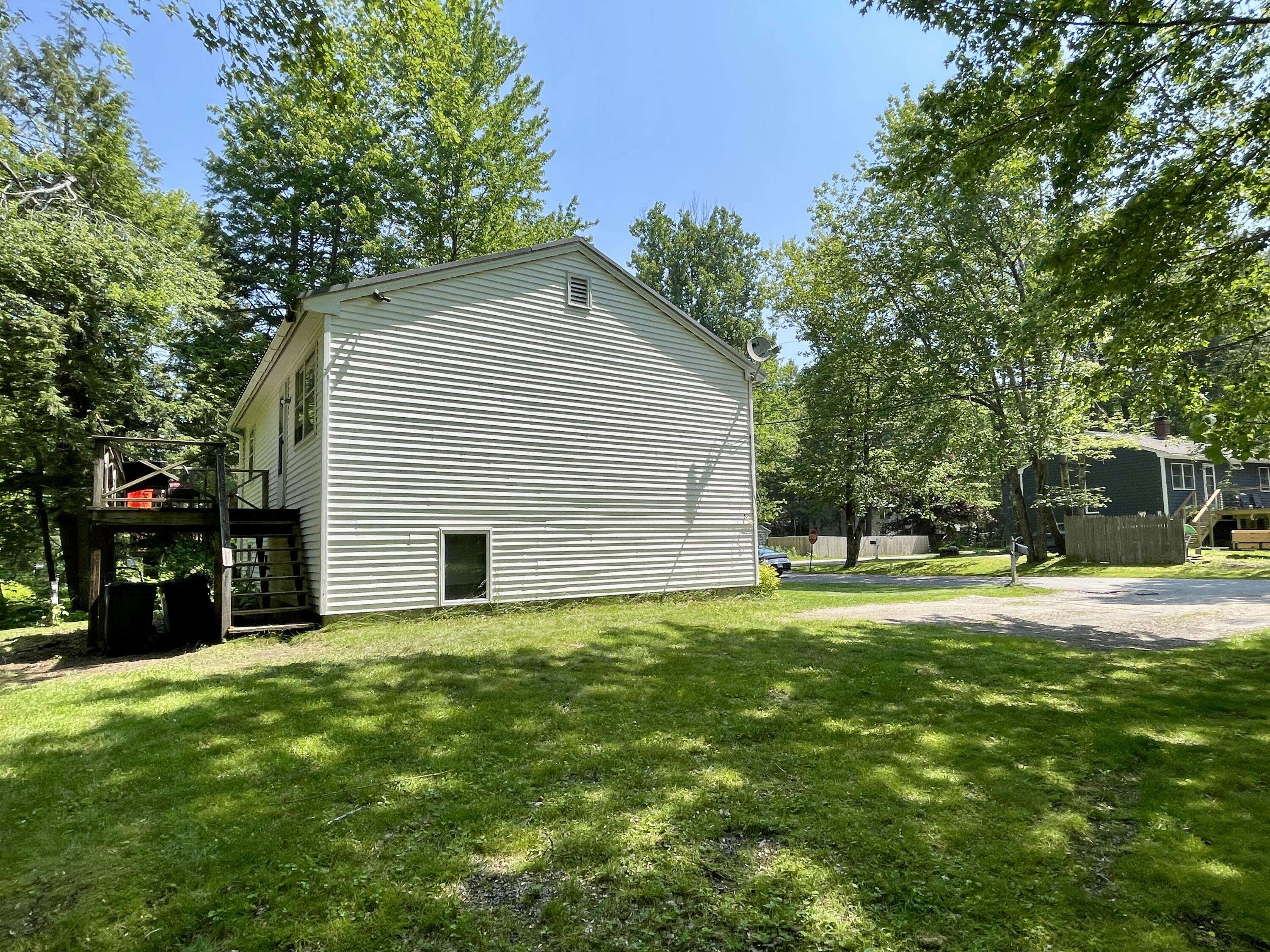 Topsham, ME 04086,23 Forest DR