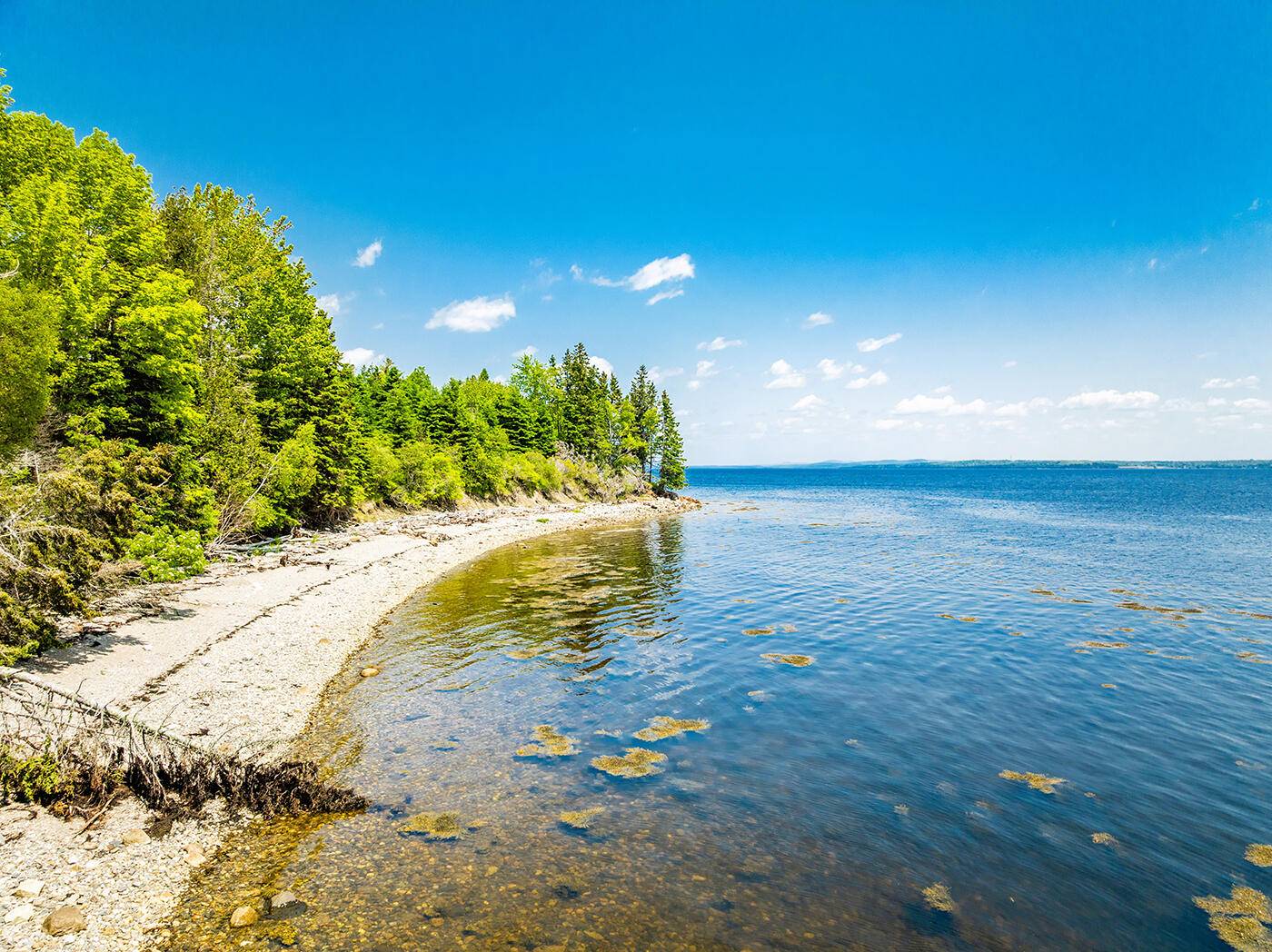 Islesboro, ME 04848,14 Bates LN