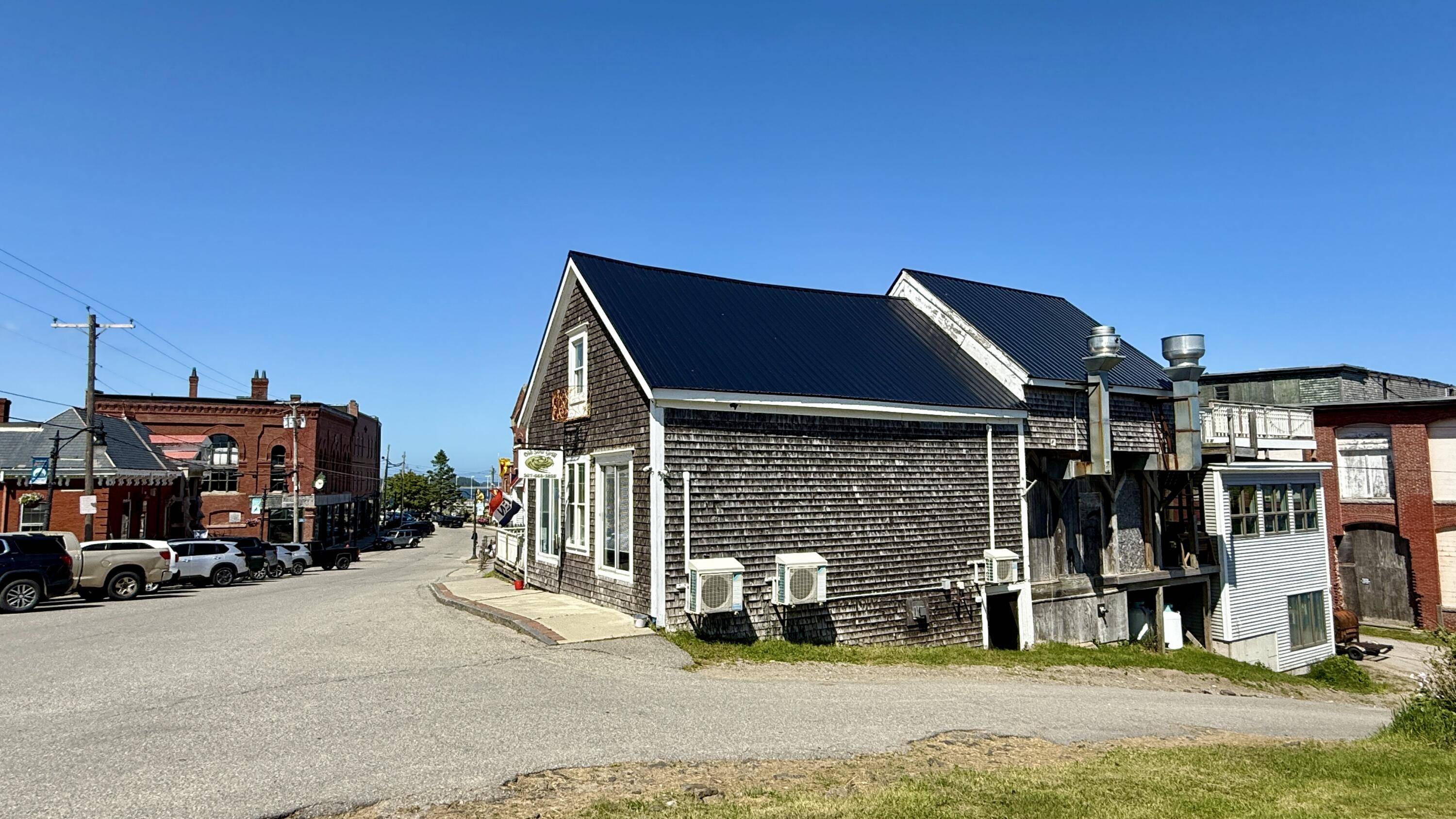 Eastport, ME 04631,31 Water ST
