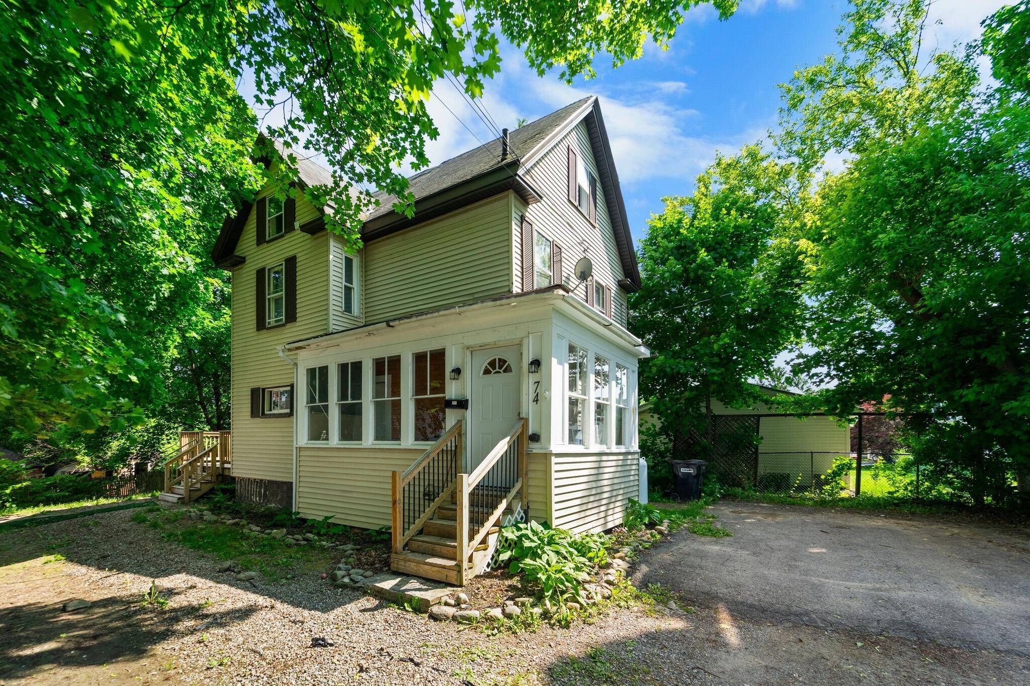 Bangor, ME 04401,74 Sidney ST
