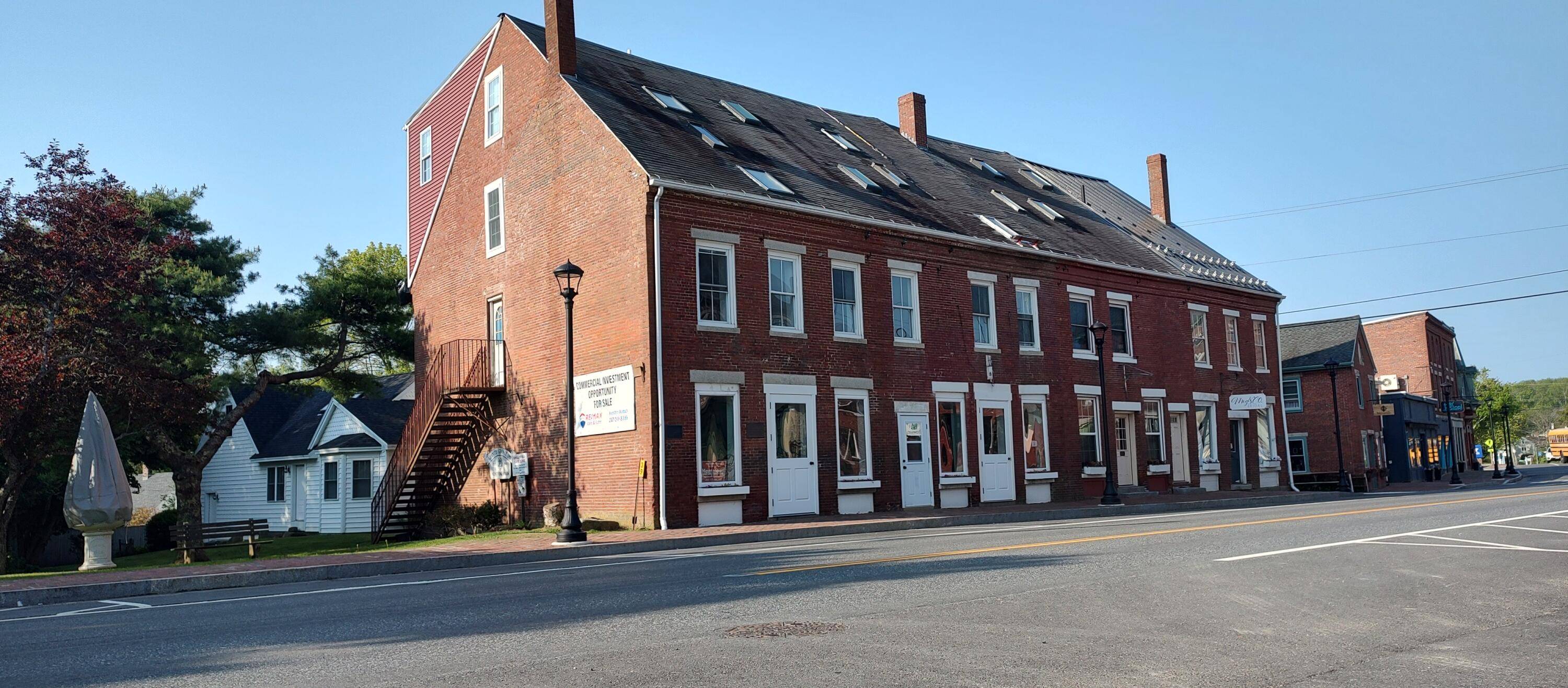 Searsport, ME 04974,37 & 39 E Main ST