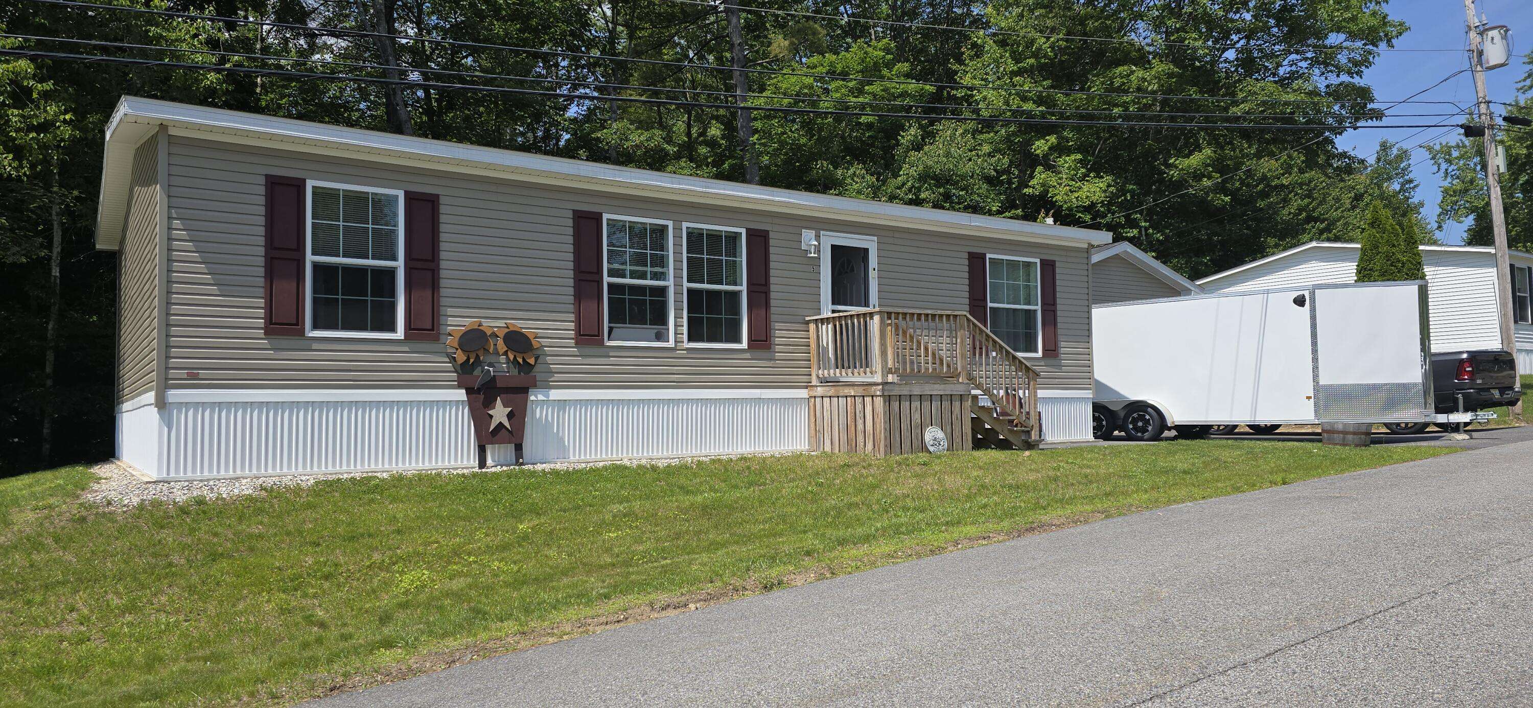 Norway, ME 04268,5 Tamarack DR
