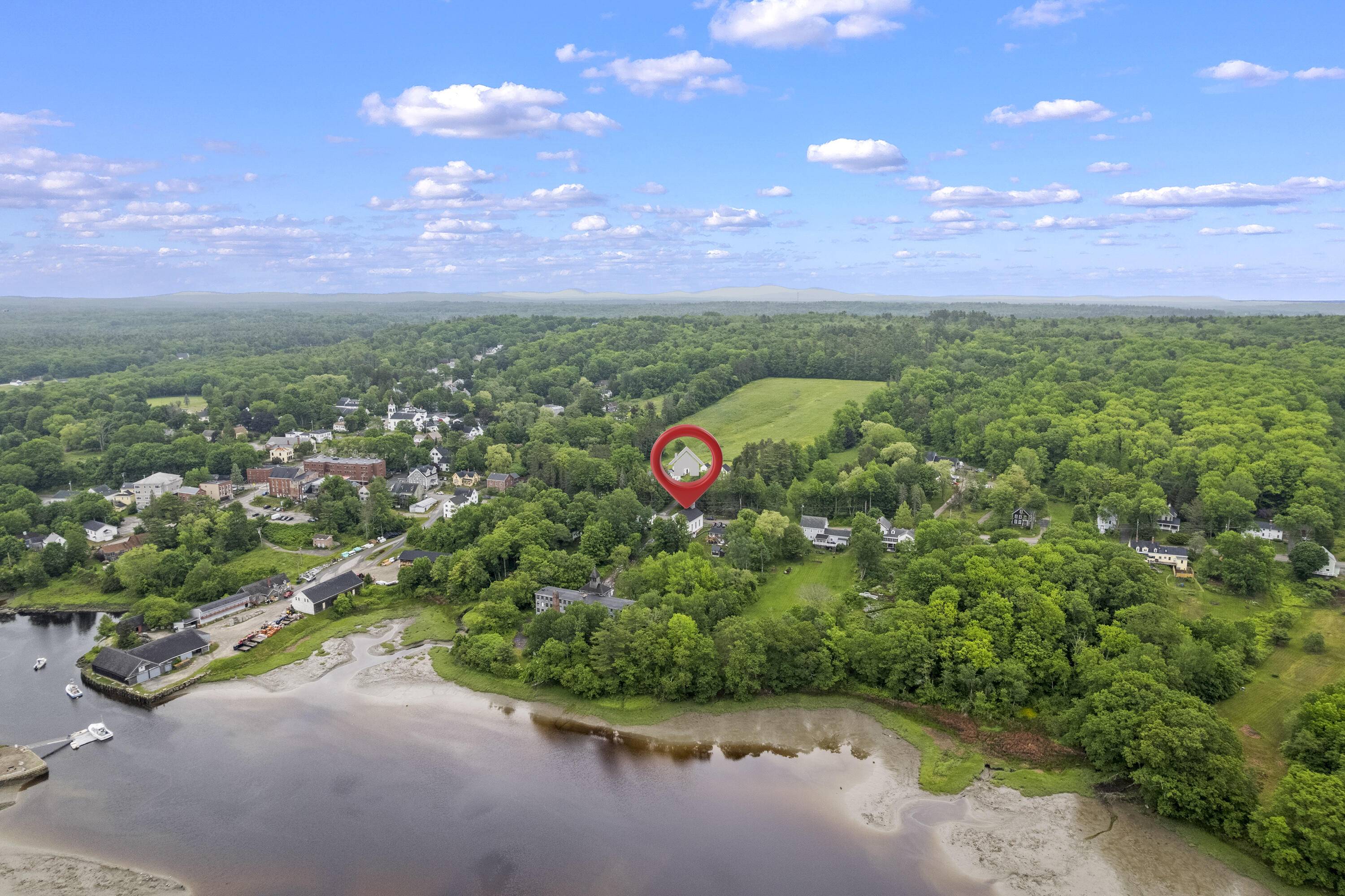 Waldoboro, ME 04572,85 Friendship RD