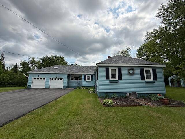 Baileyville, ME 04694,2077 South Princeton RD