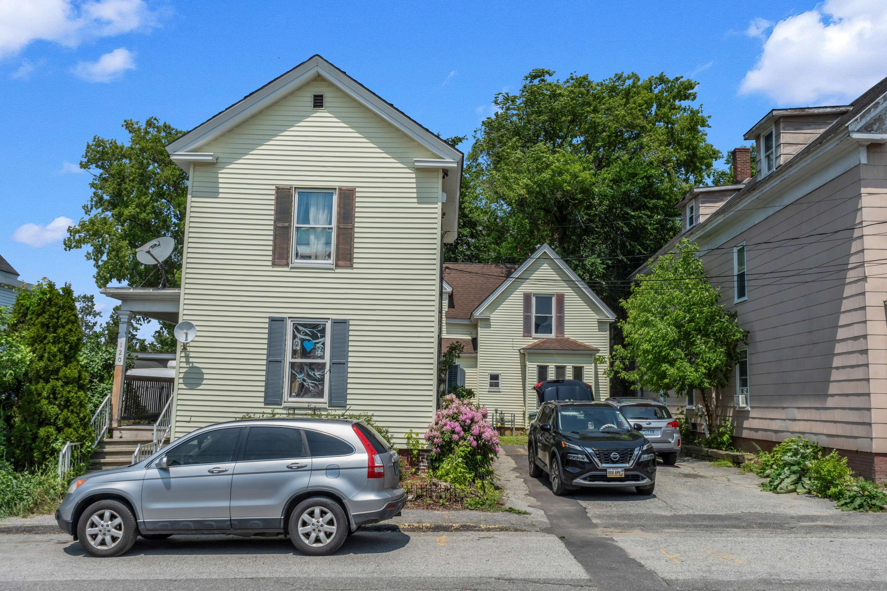 Lewiston, ME 04240,120 Holland ST