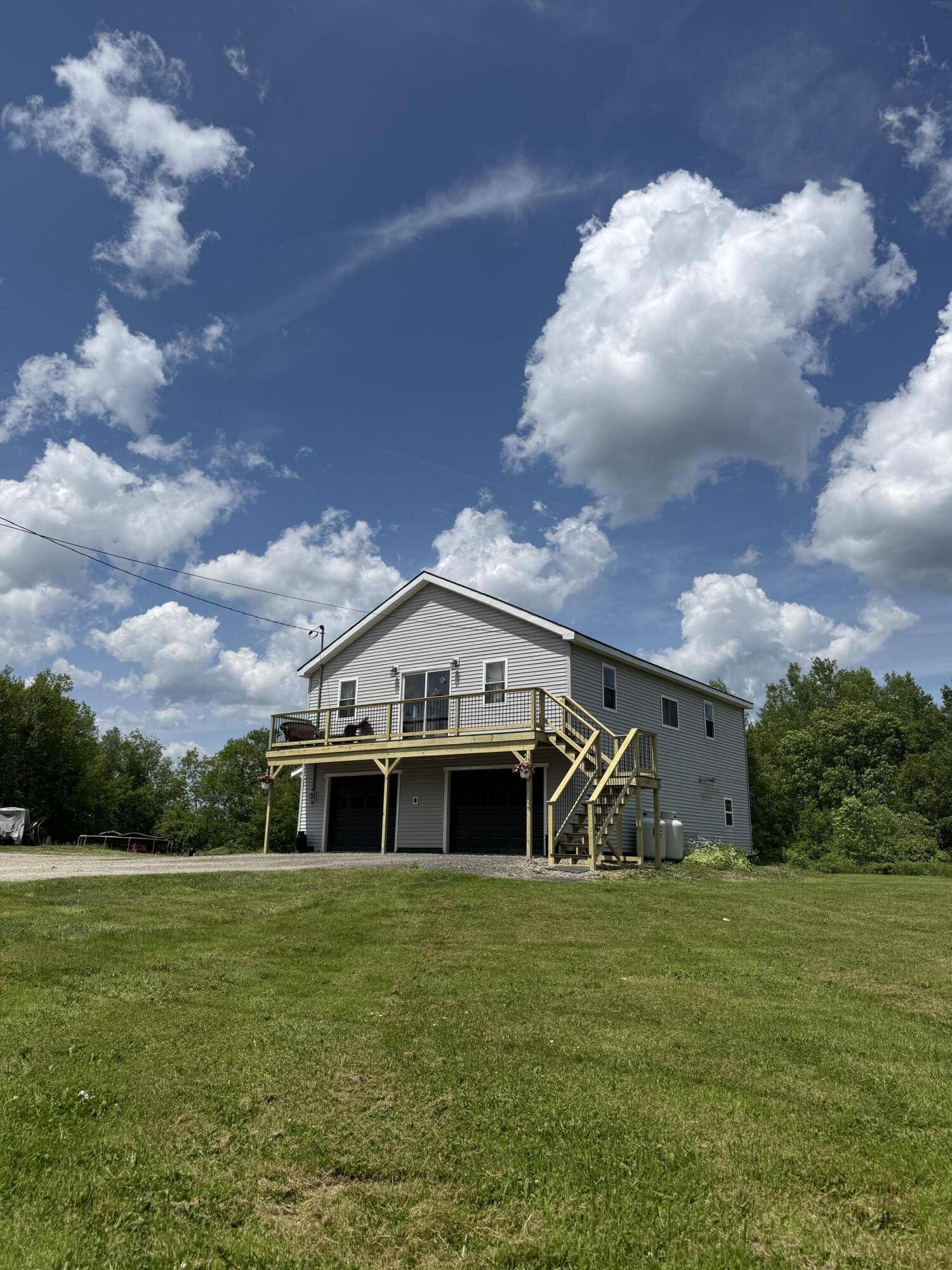 Enfield, ME 04493,37 Mill ST