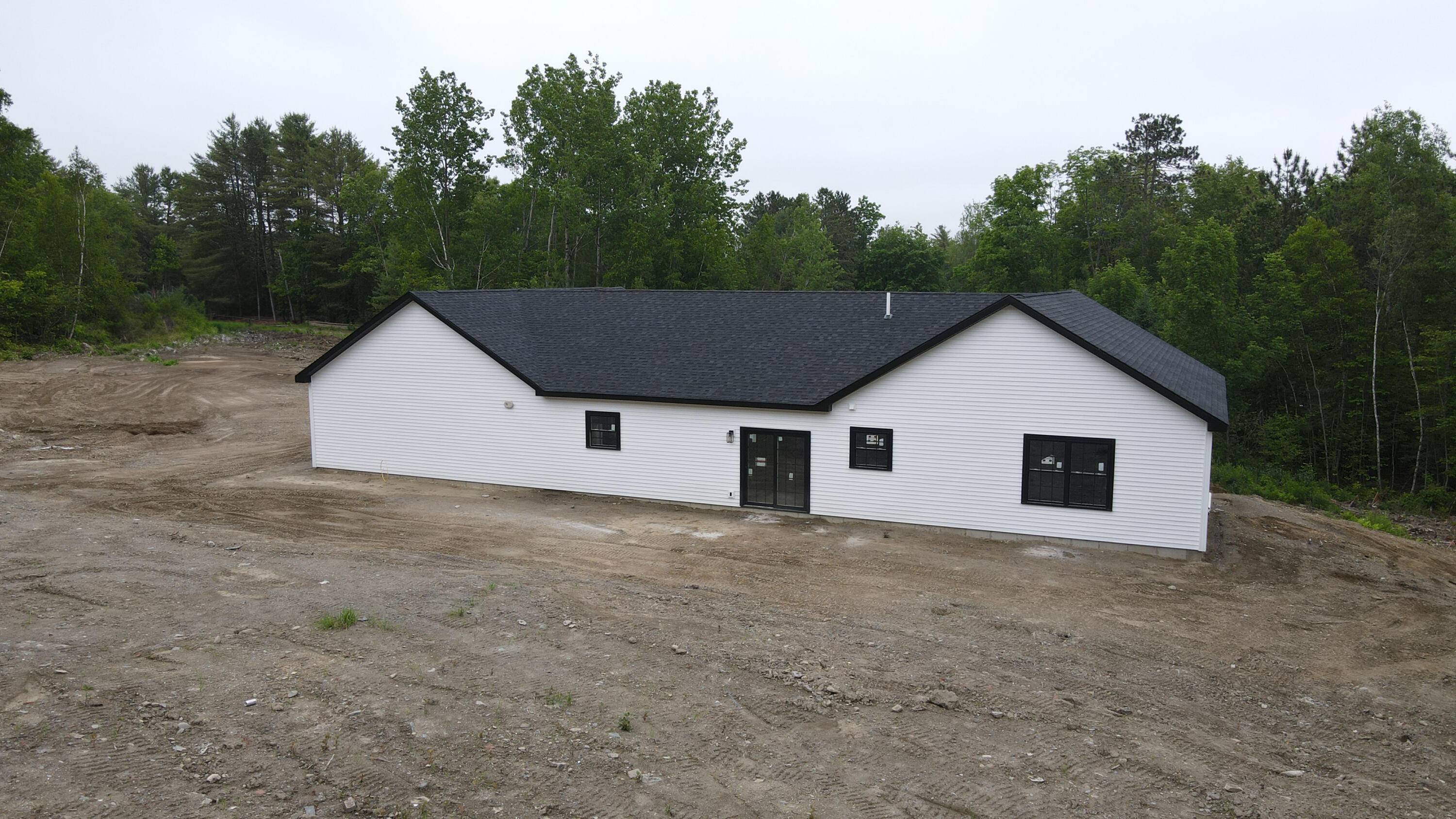 Hermon, ME 04401,316 Clark RD