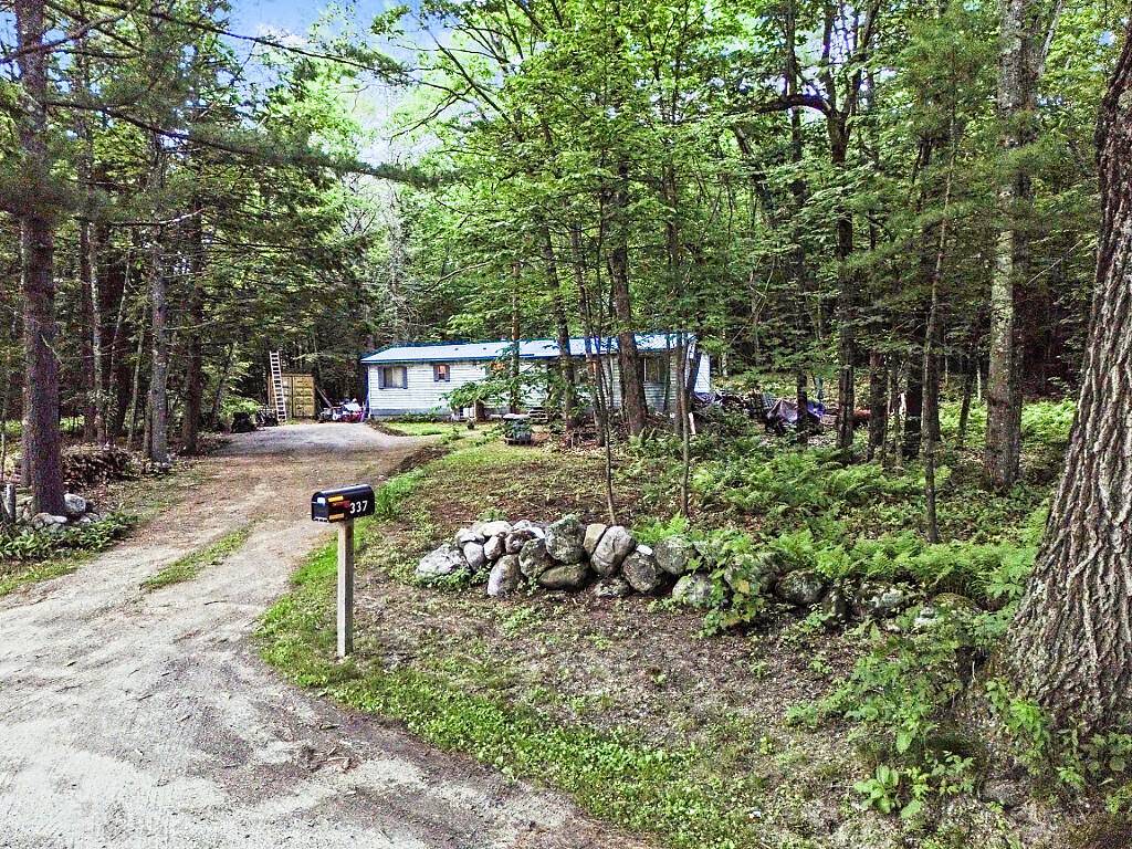 Hartford, ME 04220,337 Sumner RD