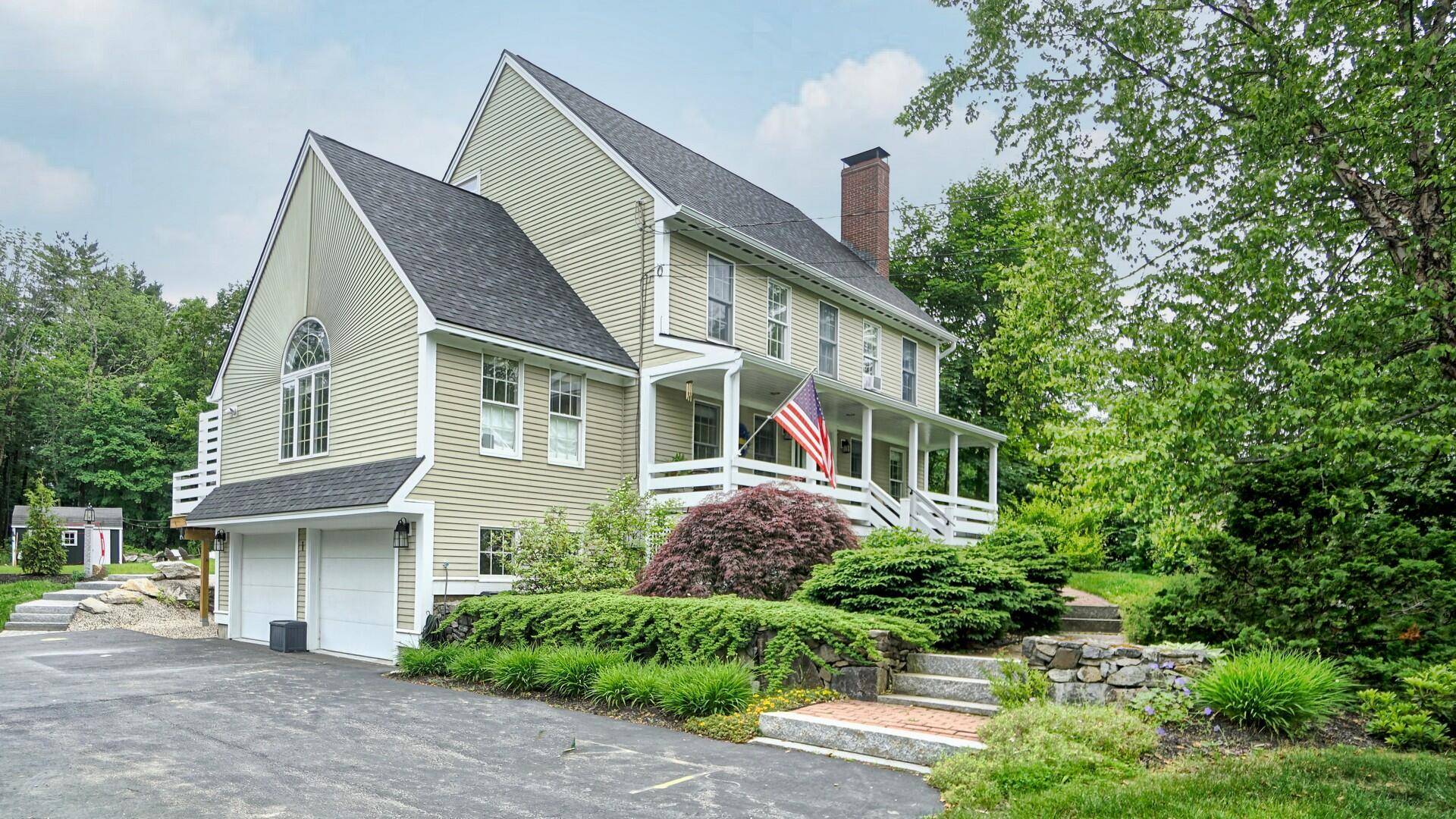 Falmouth, ME 04105,1 Daniels WAY