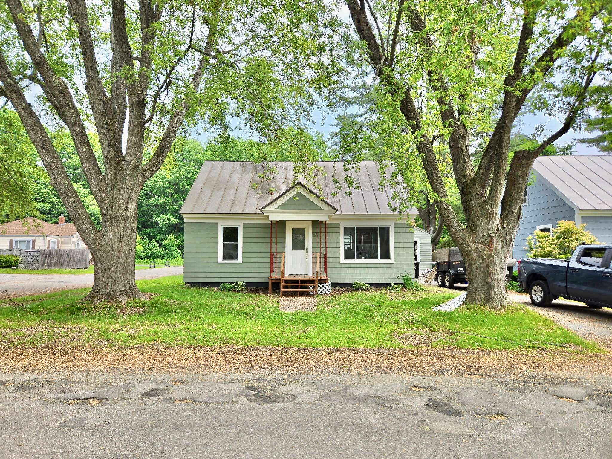 Waterville, ME 04901,35 May ST