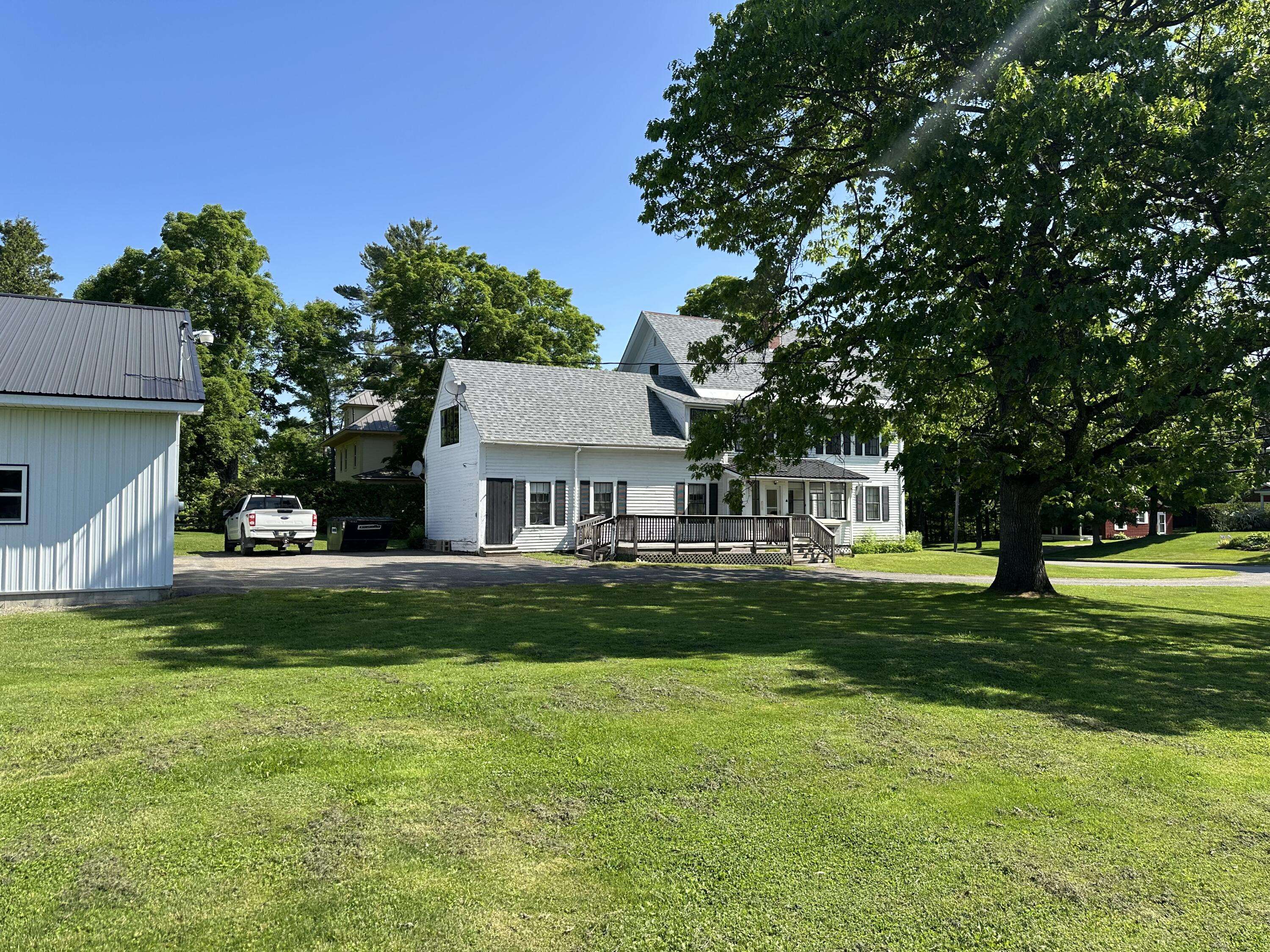 house_img