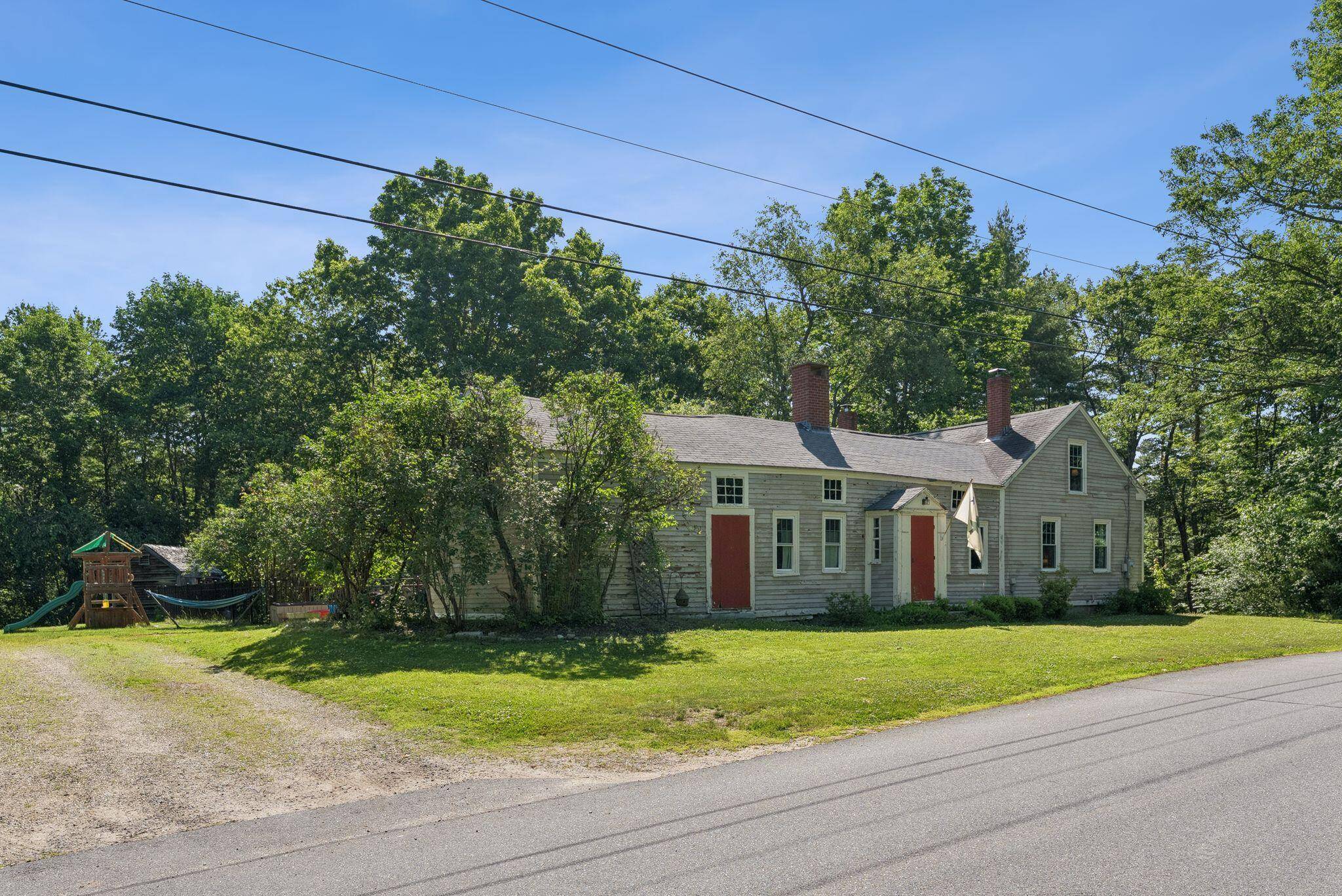 Gorham, ME 04038,152 Hurricane RD
