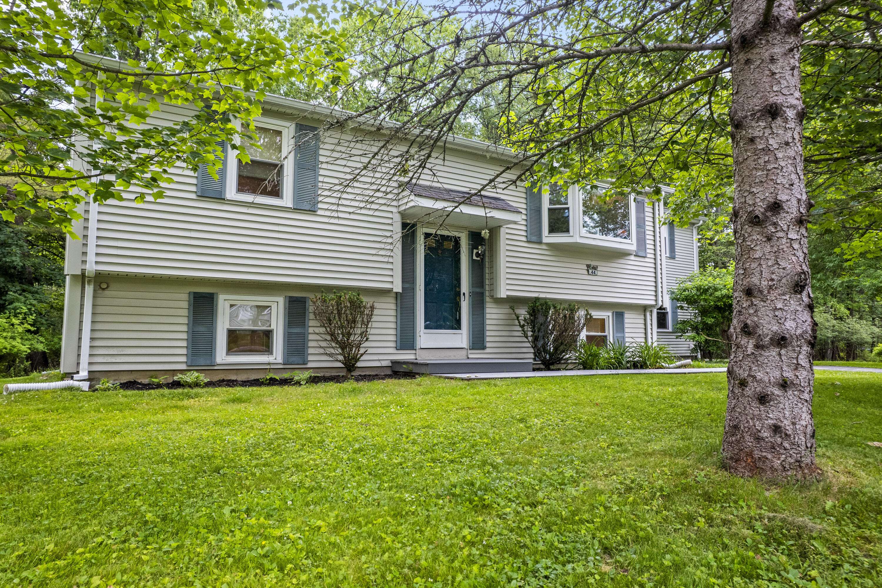 Yarmouth, ME 04096,44 Ellen CIR