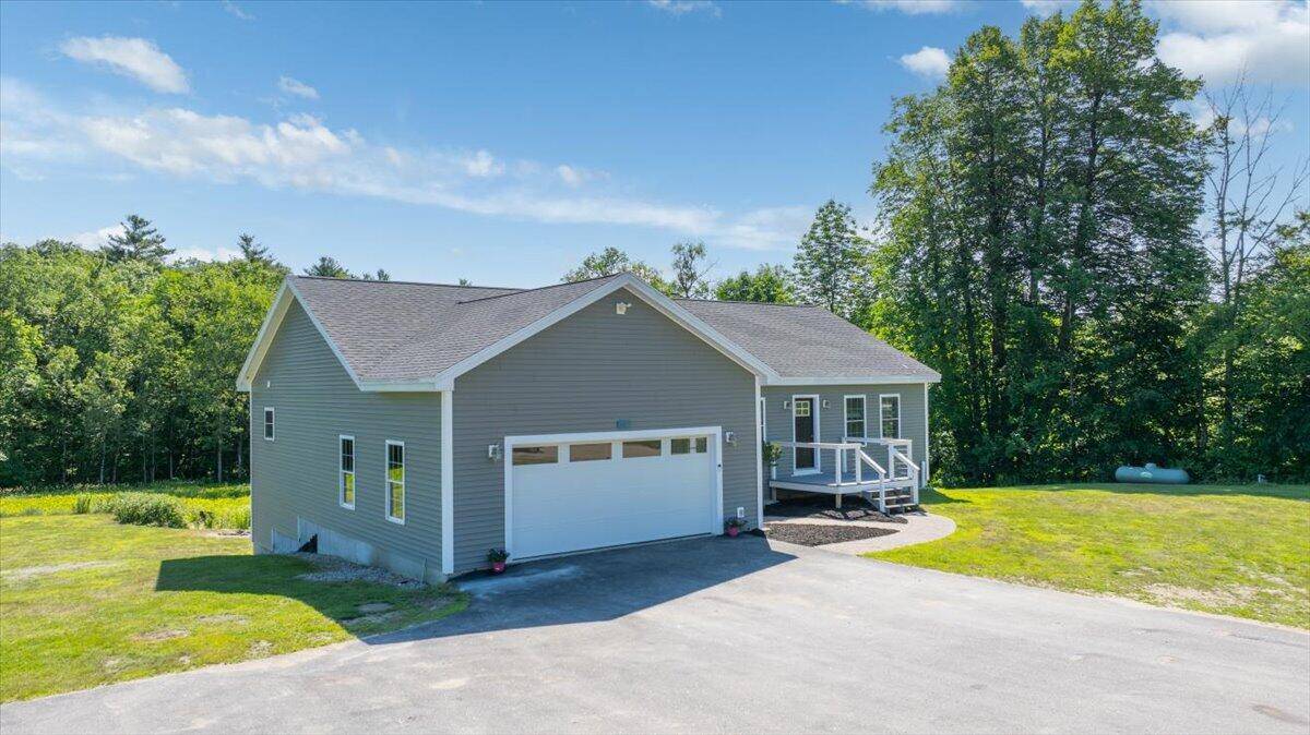 Norway, ME 04268,49 Elizabeth LN