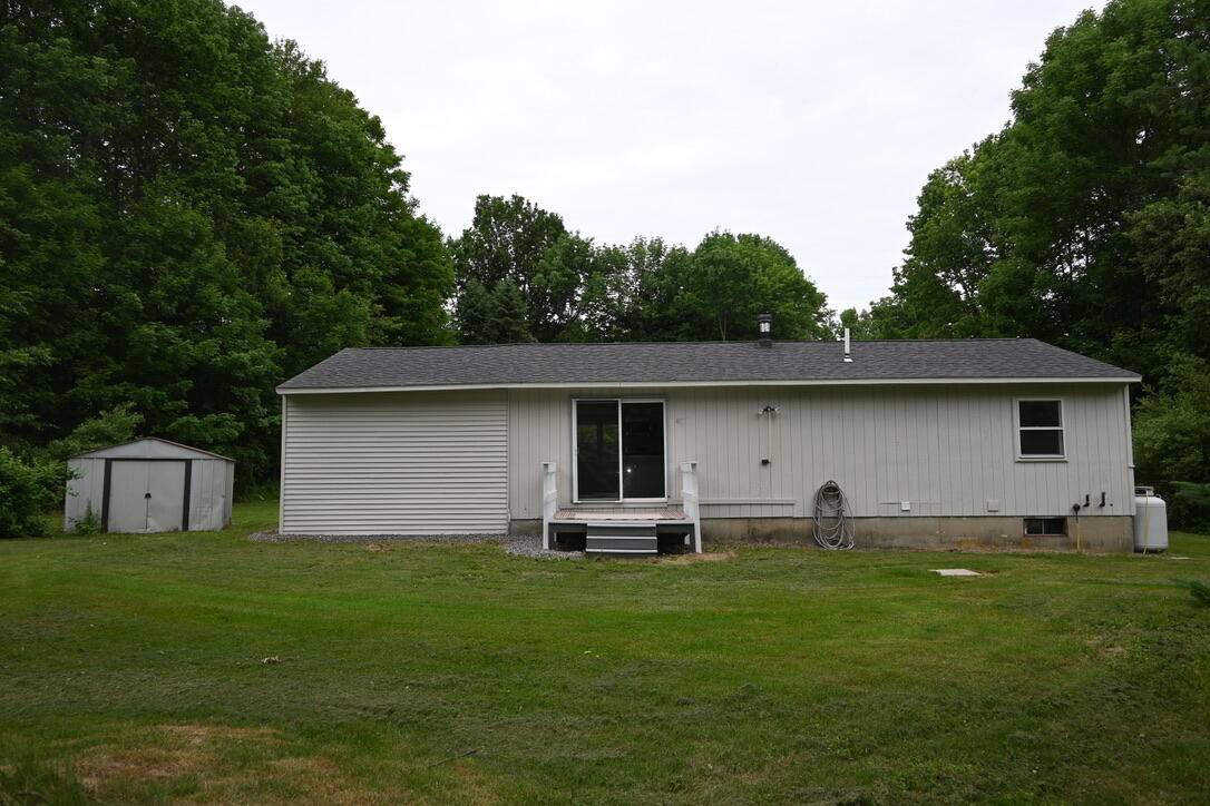 Pittston, ME 04345,43 Nelson RD