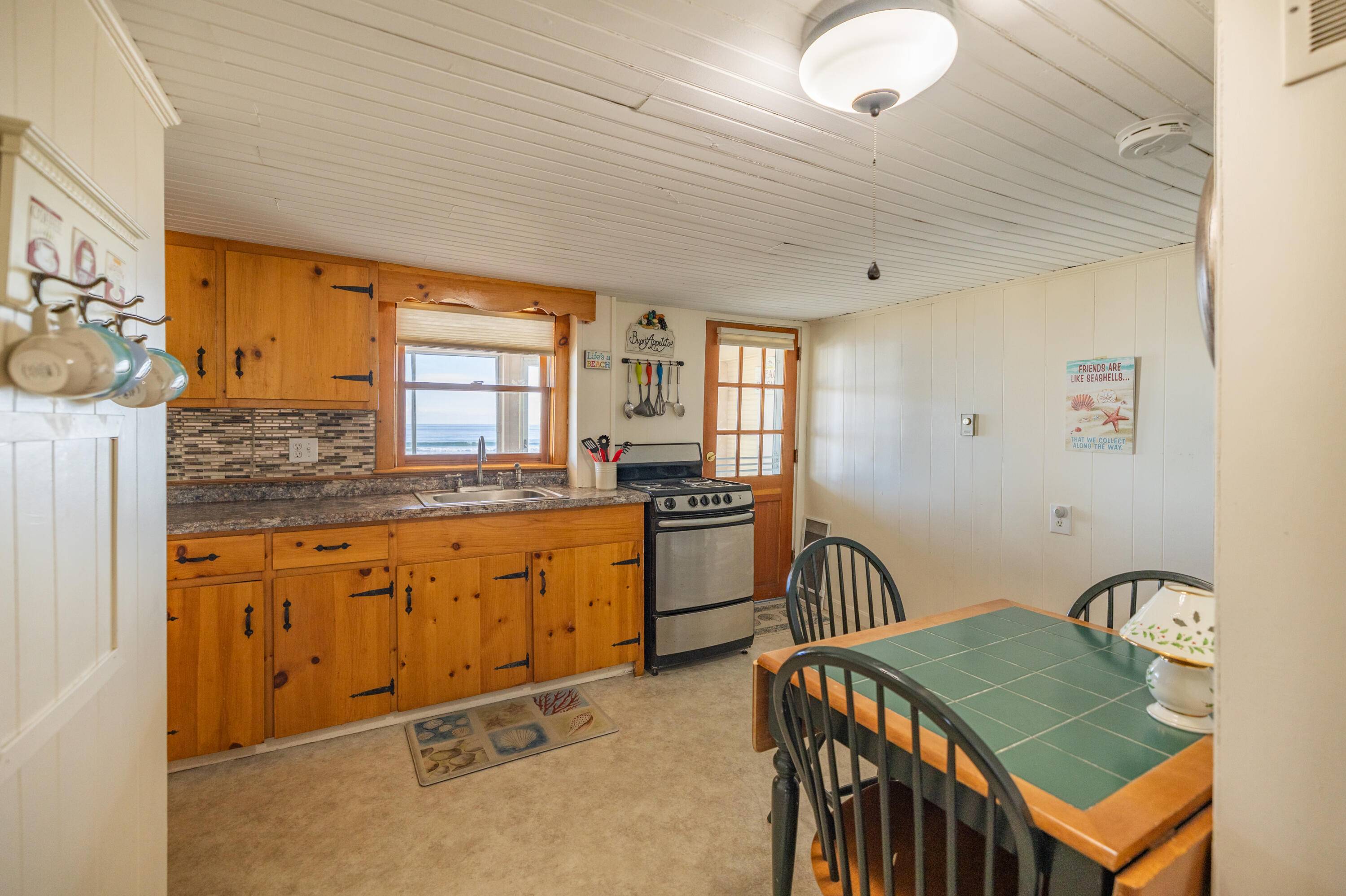 Wells, ME 04090,61 Atlantic AVE #3