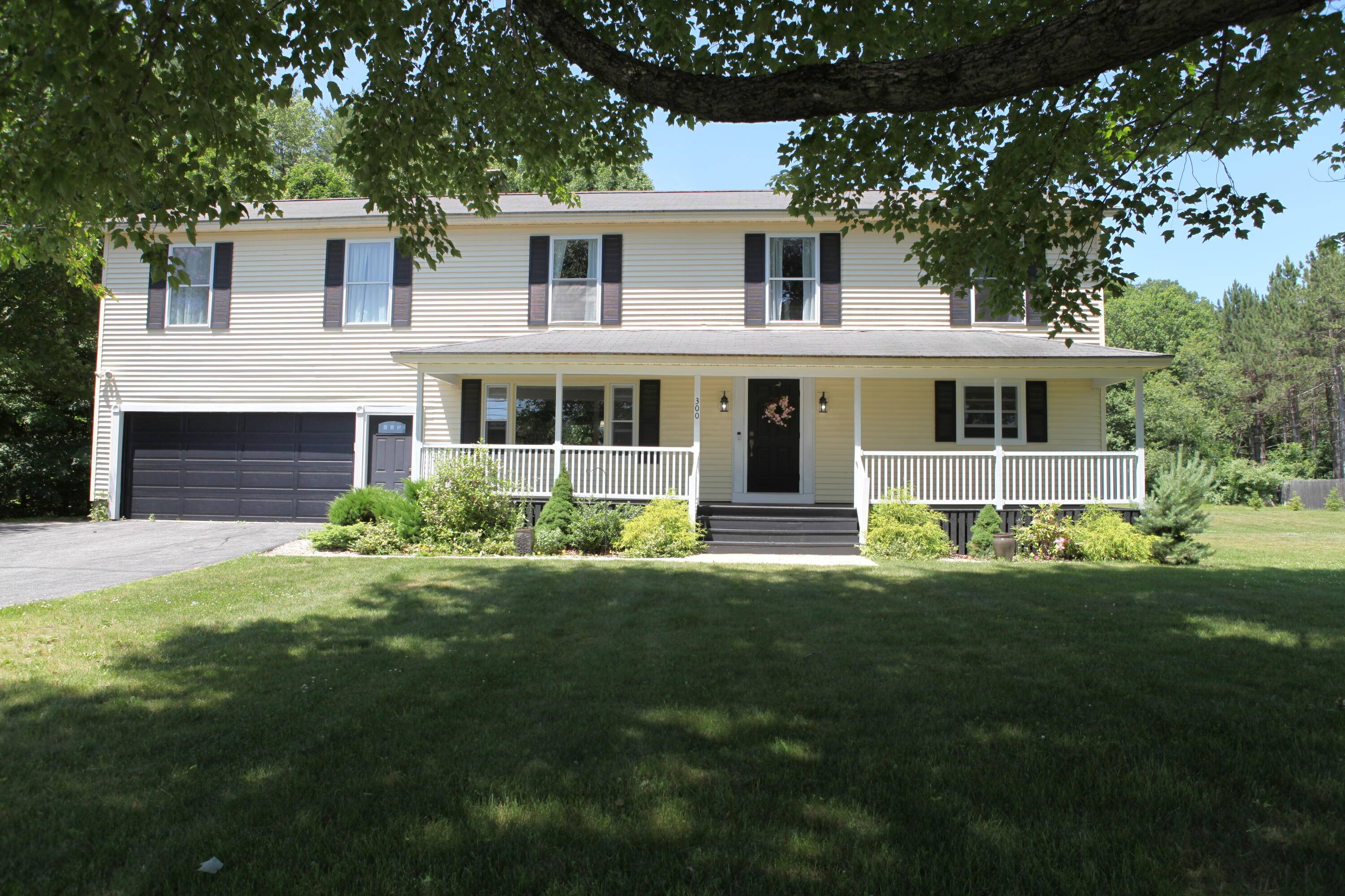 Standish, ME 04084,300 Northeast RD
