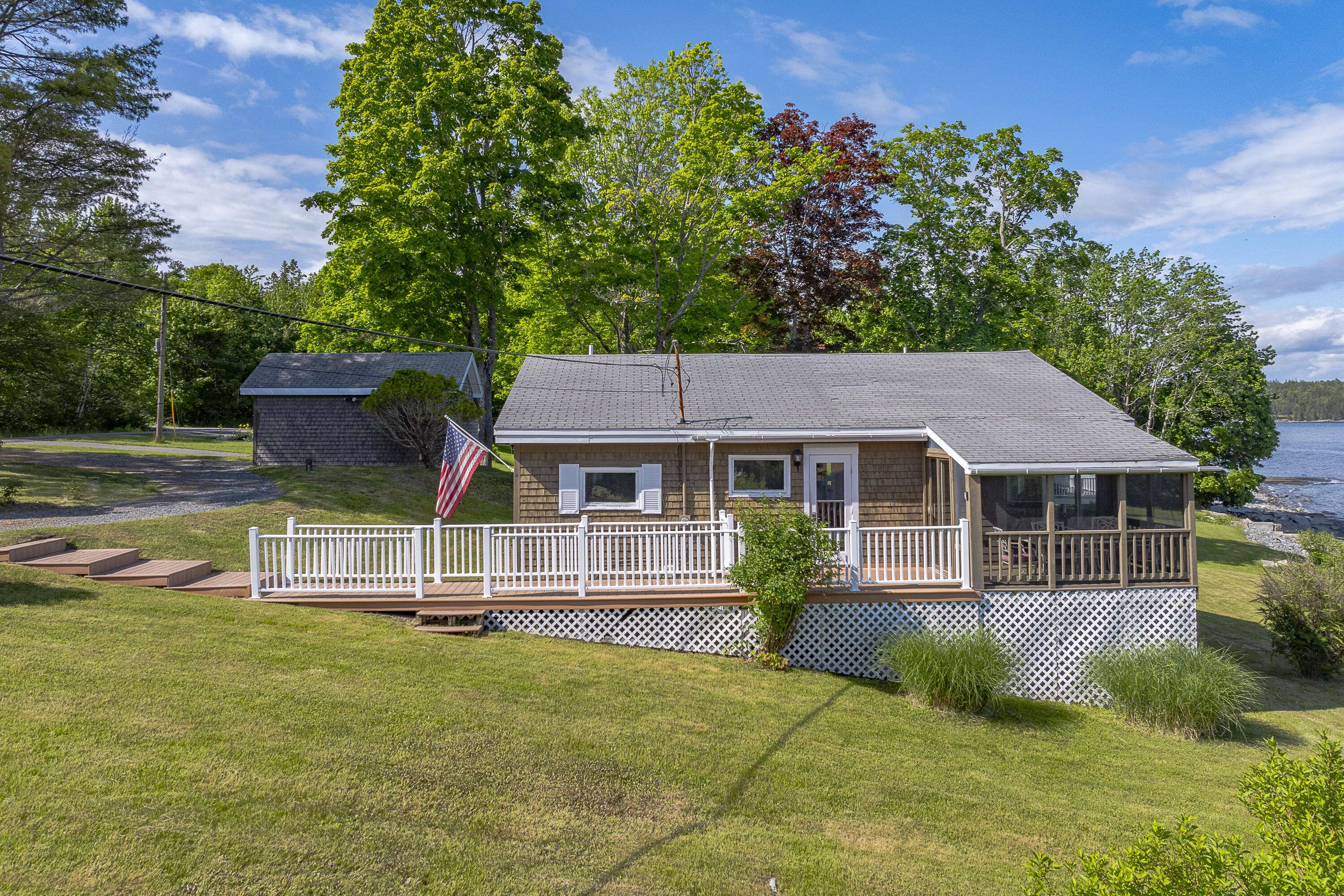 Lamoine, ME 04605,6 Lorimer RD