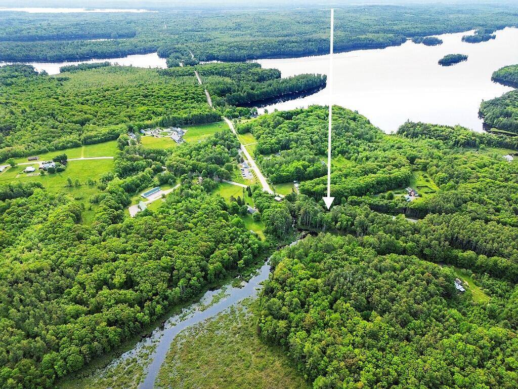 Mount Vernon, ME 04352,722 Belgrade RD
