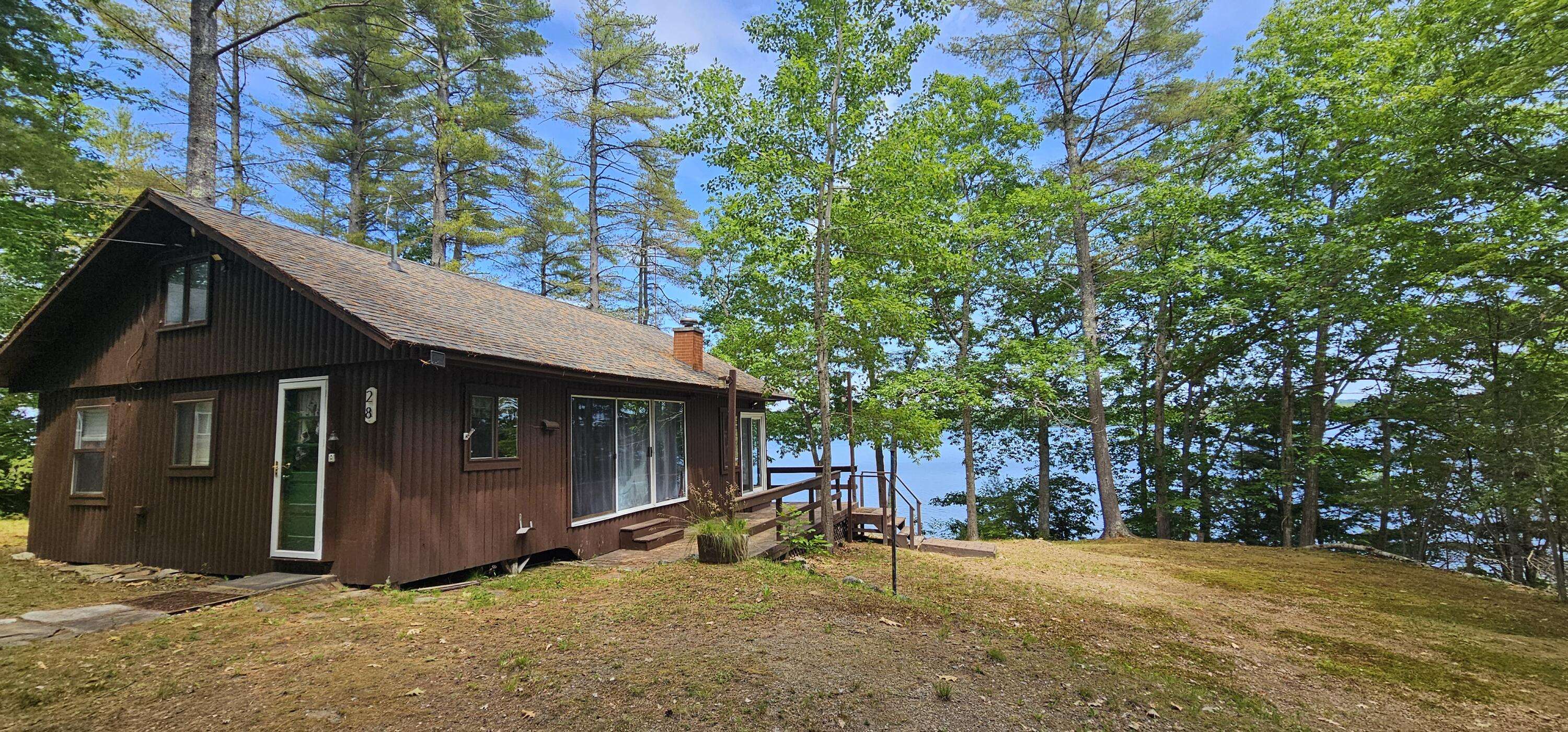 Vassalboro, ME 04989,28 Austin RD