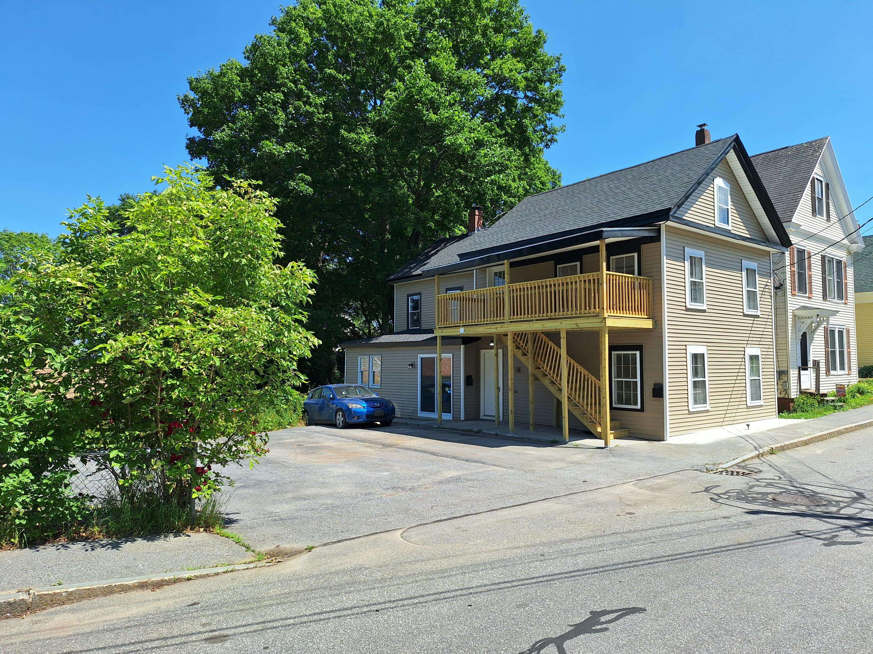 Bath, ME 04530,35 Highland ST