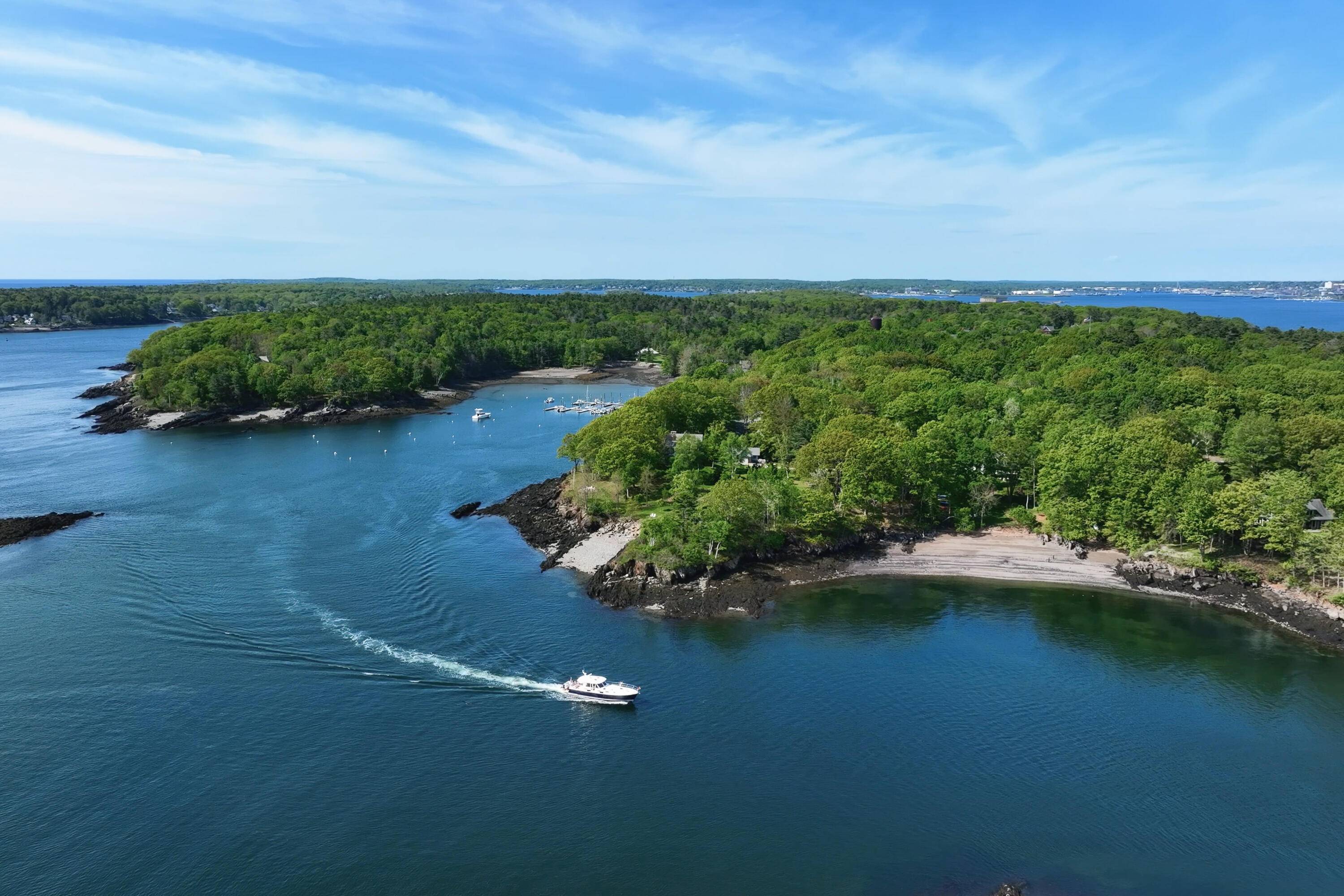 Portland, ME 04109,30 Pleasant Cove LN