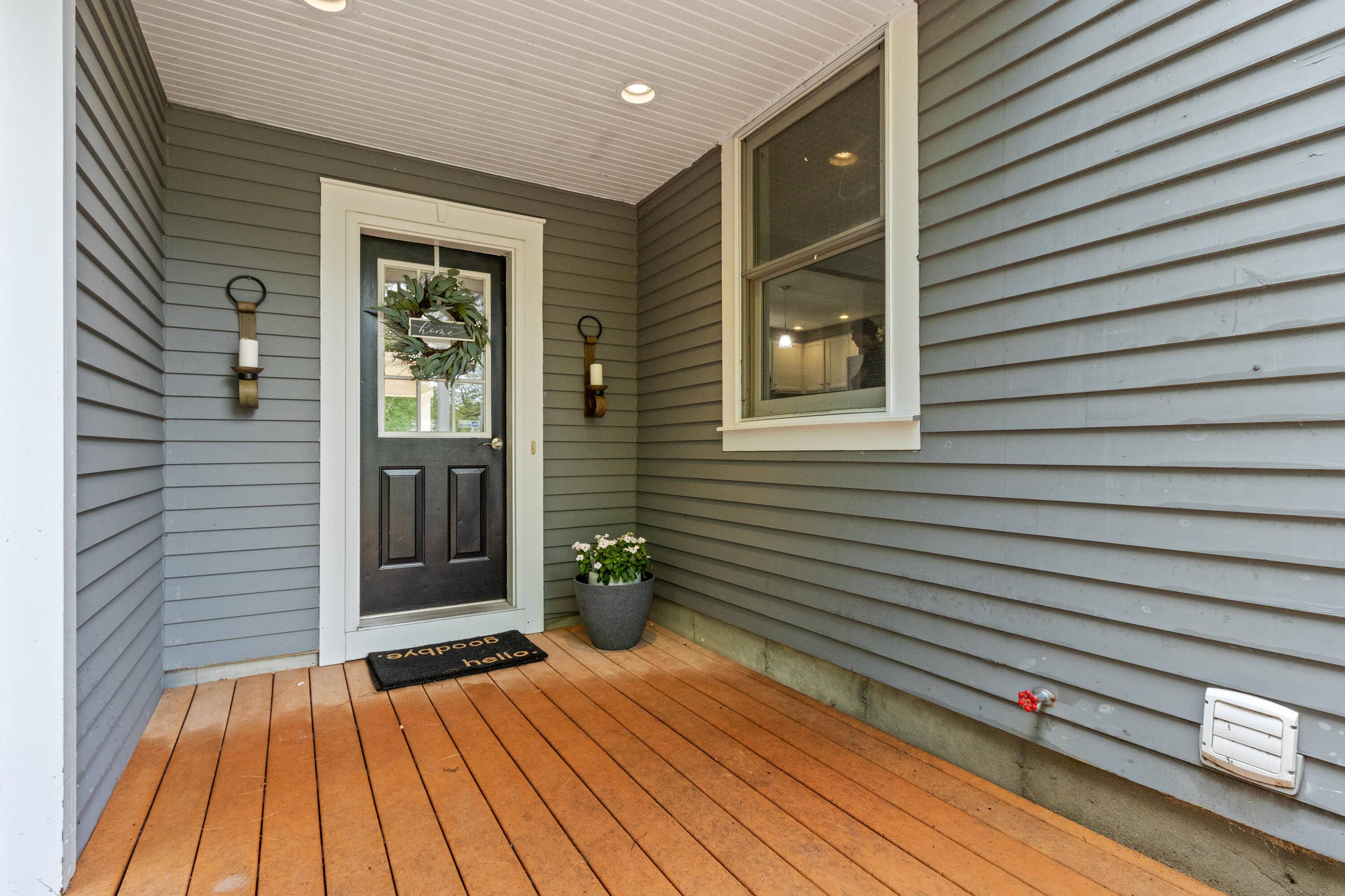 Standish, ME 04084,15 South Ridge DR