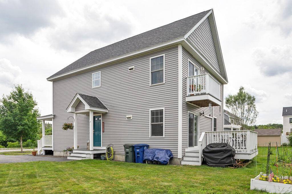 Westbrook, ME 04092,136-138 Blue Spruce Farm RD