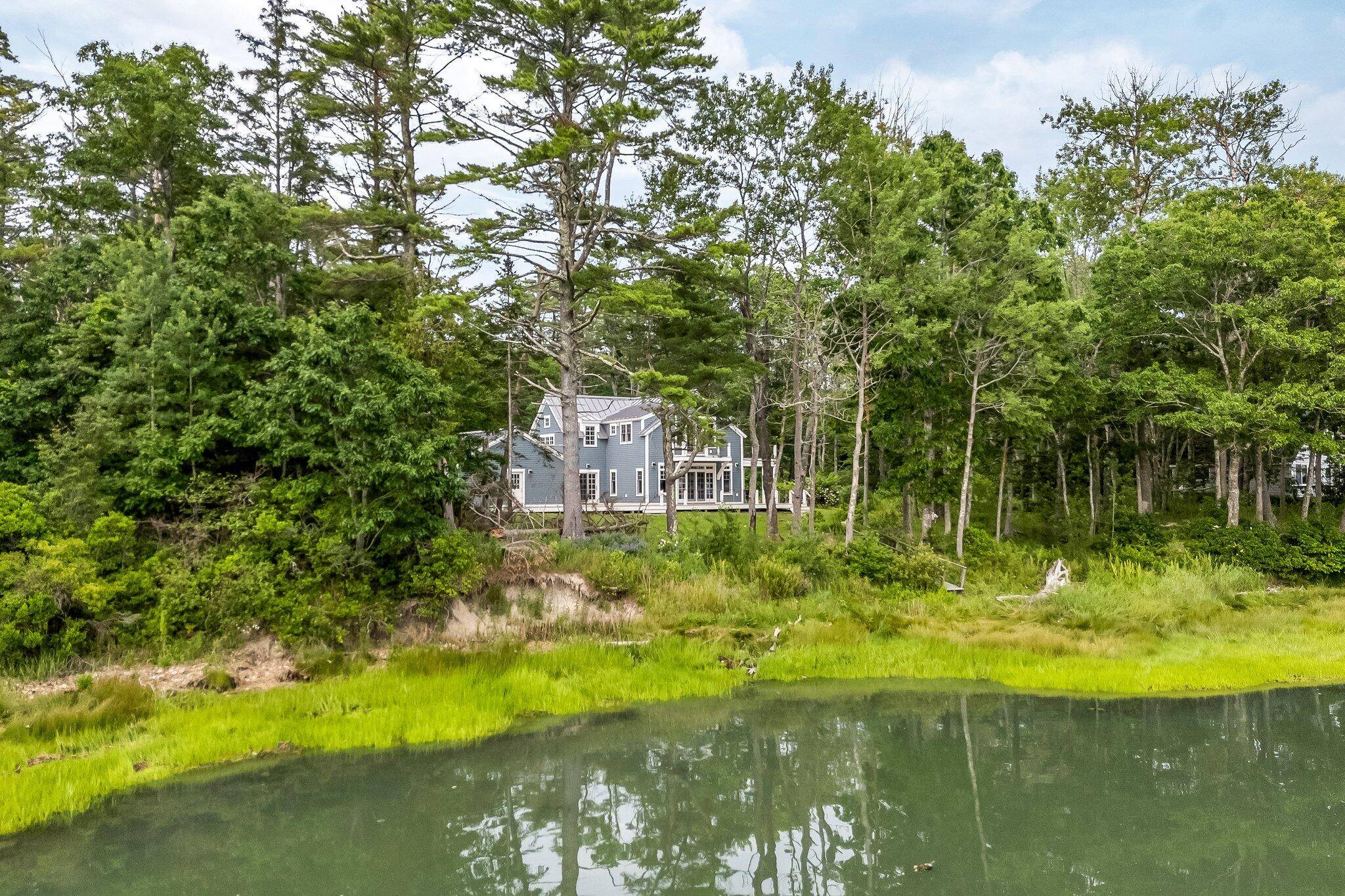 Waldoboro, ME 04572,51 Broad Cove E